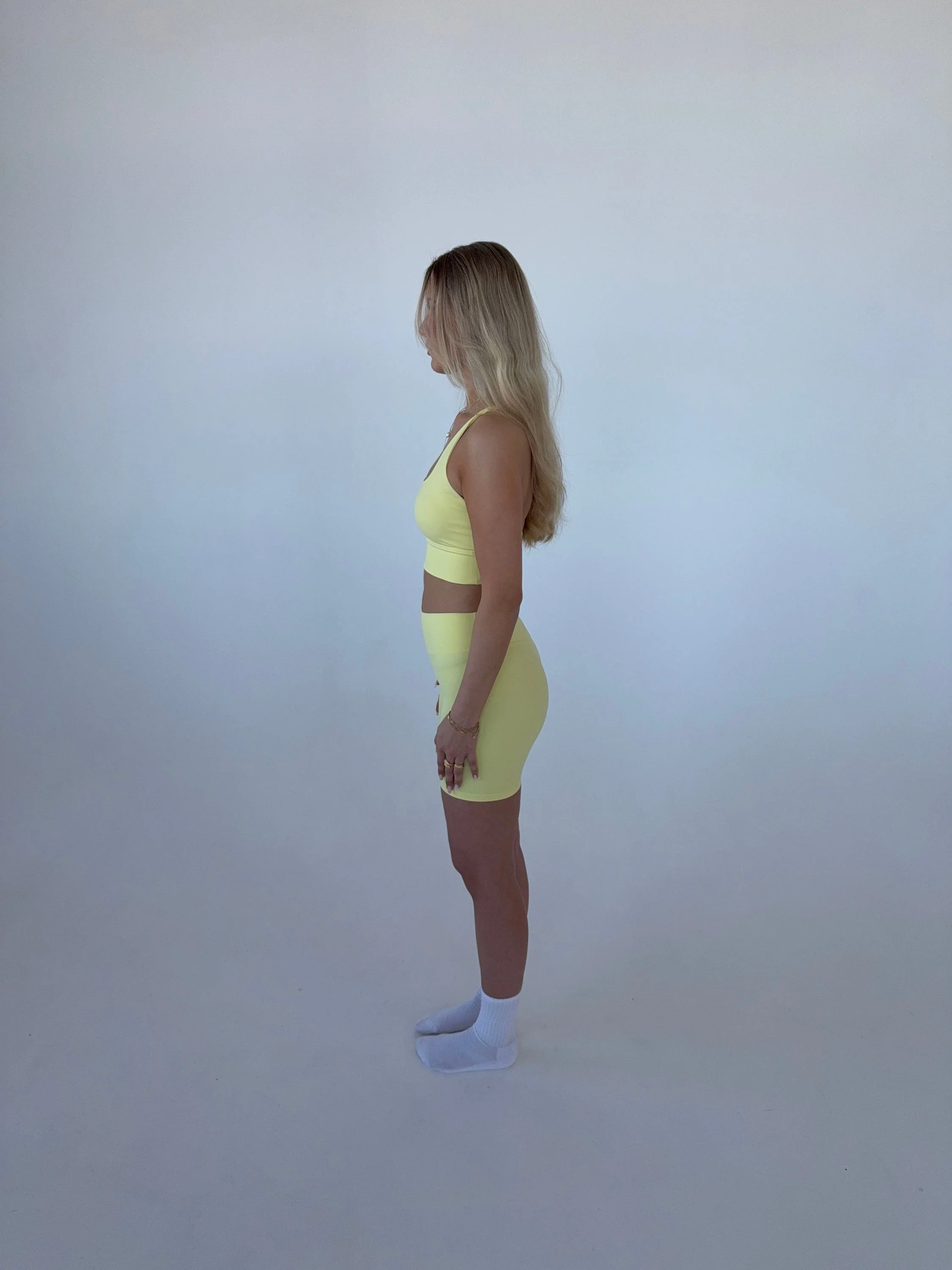 Essential shorts - Butter 8 Essential shorts - Butter