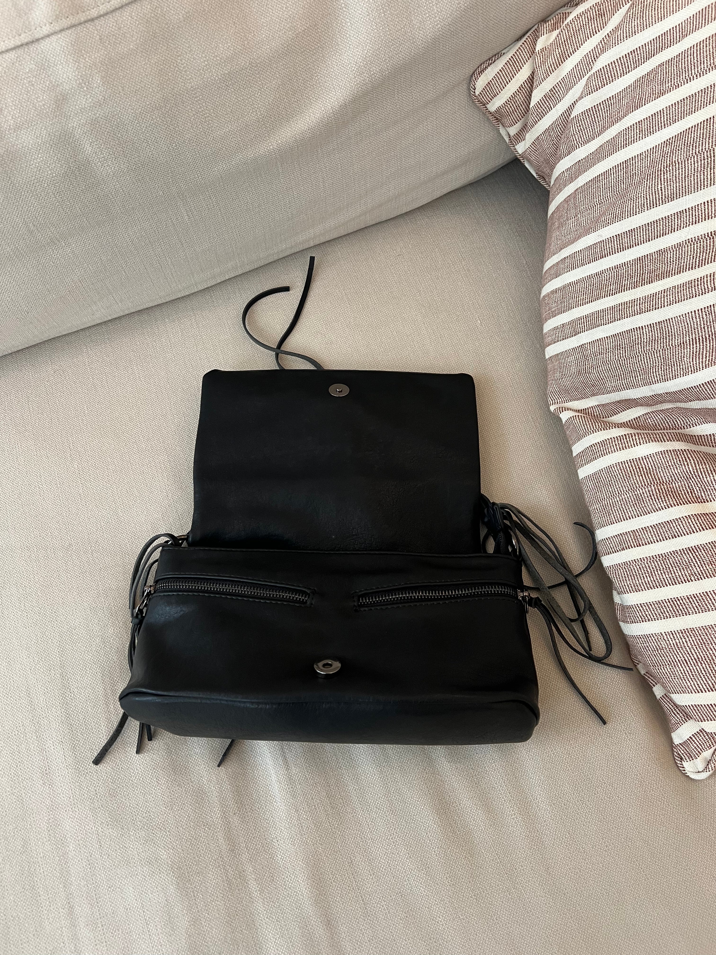 Out and about bag - Black 6 Out and about bag - Black