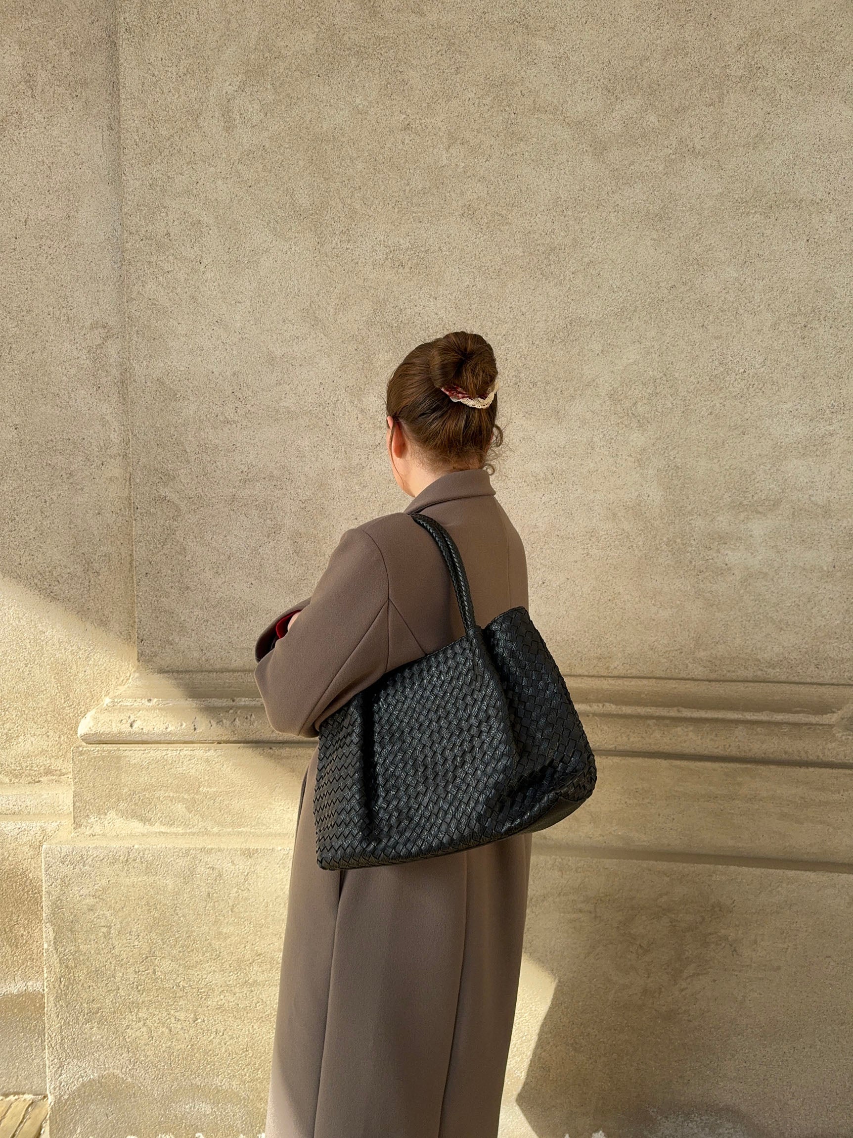 Vitoria woven shoulder bag - Black 8 Vitoria woven shoulder bag - Black