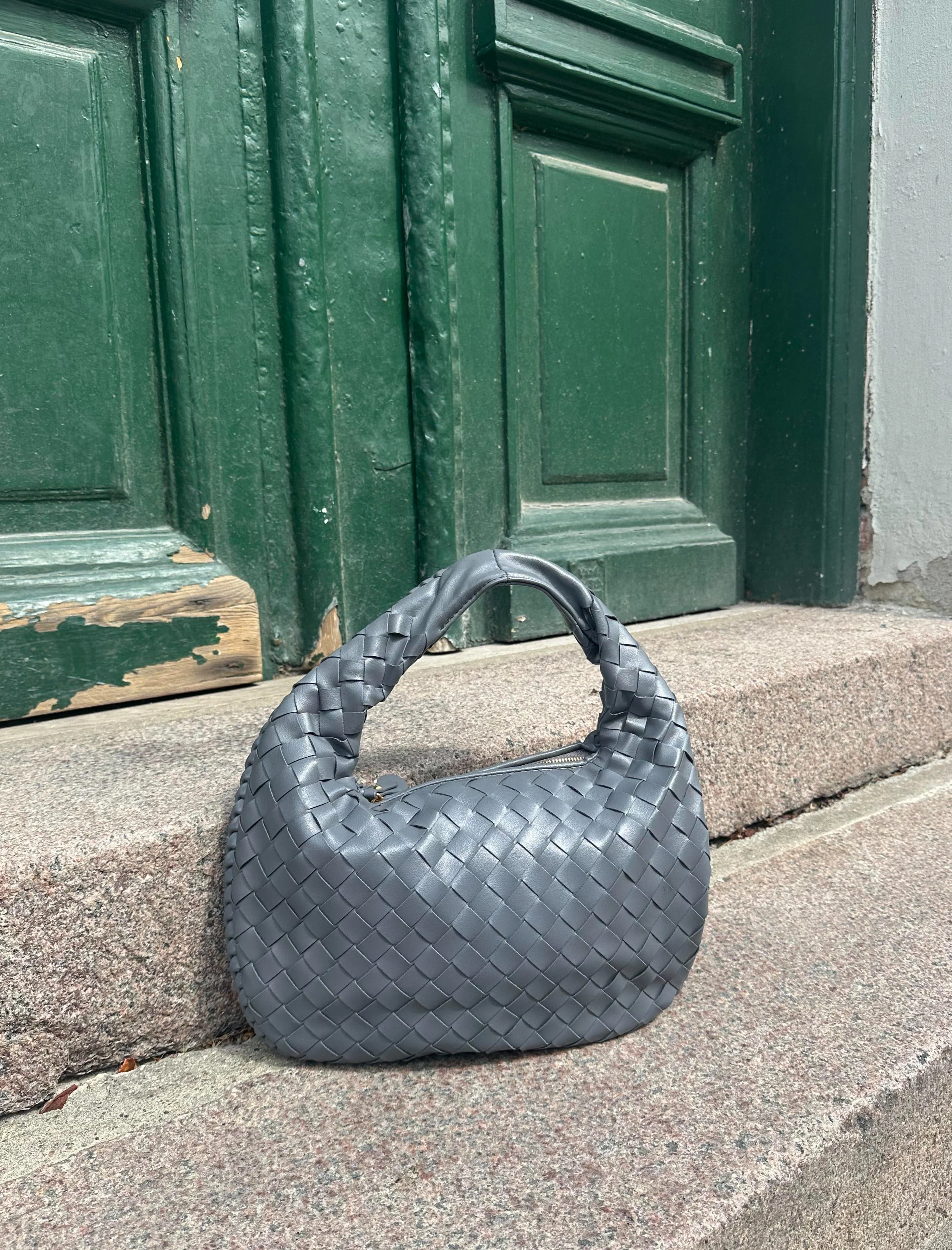 Paris bag - Grey 1 Paris bag - Grey