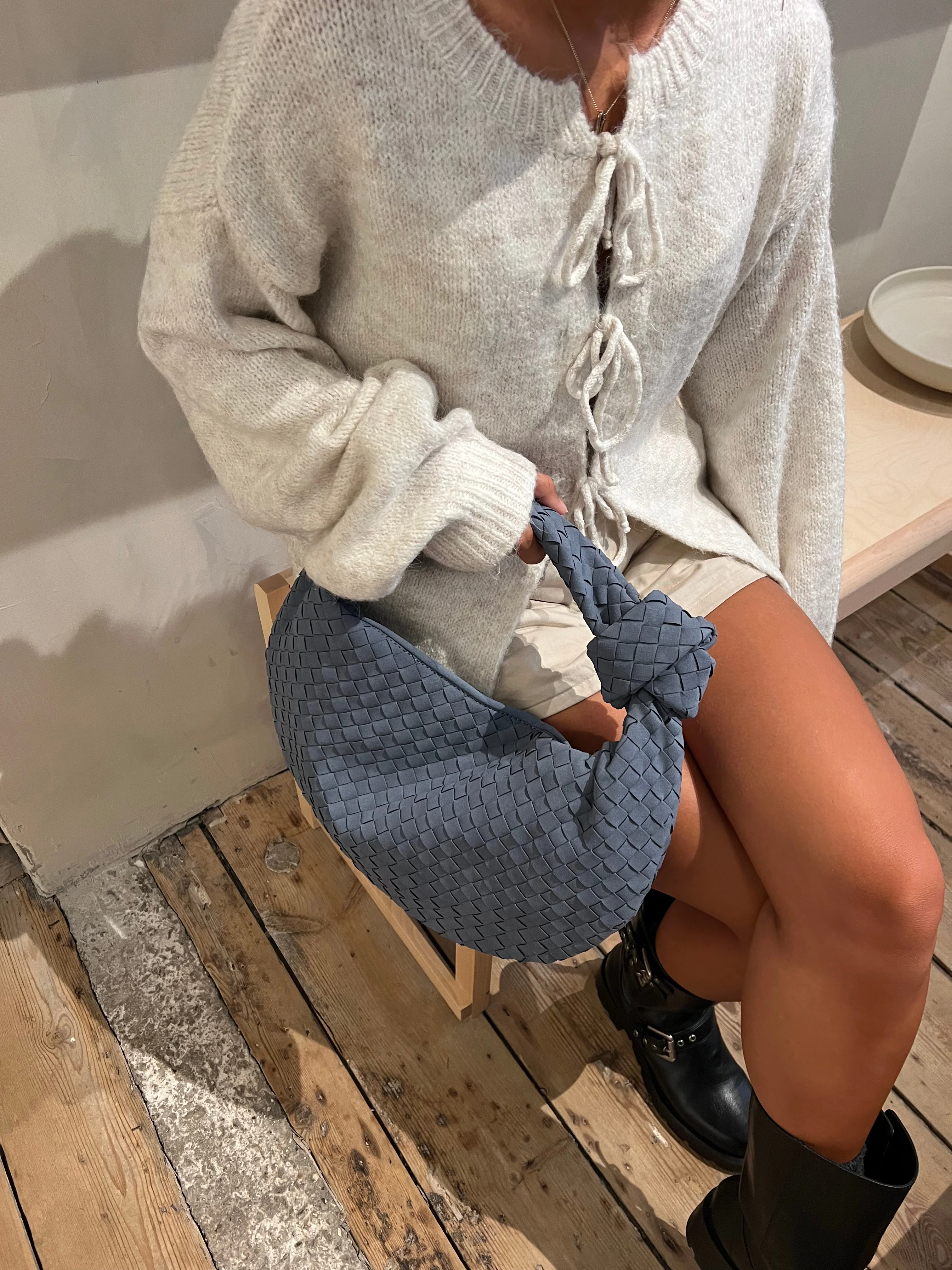 Florence suede bag - Dusty blue 5 Florence suede bag - Dusty blue