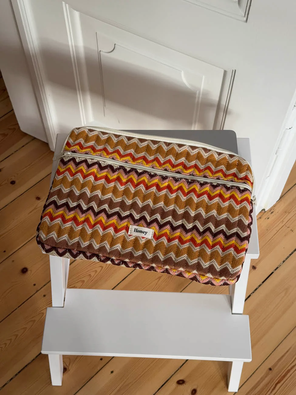 Honey computer sleeve with pattern - Multicoloured 2 Honey computer sleeve with pattern - Multicoloured