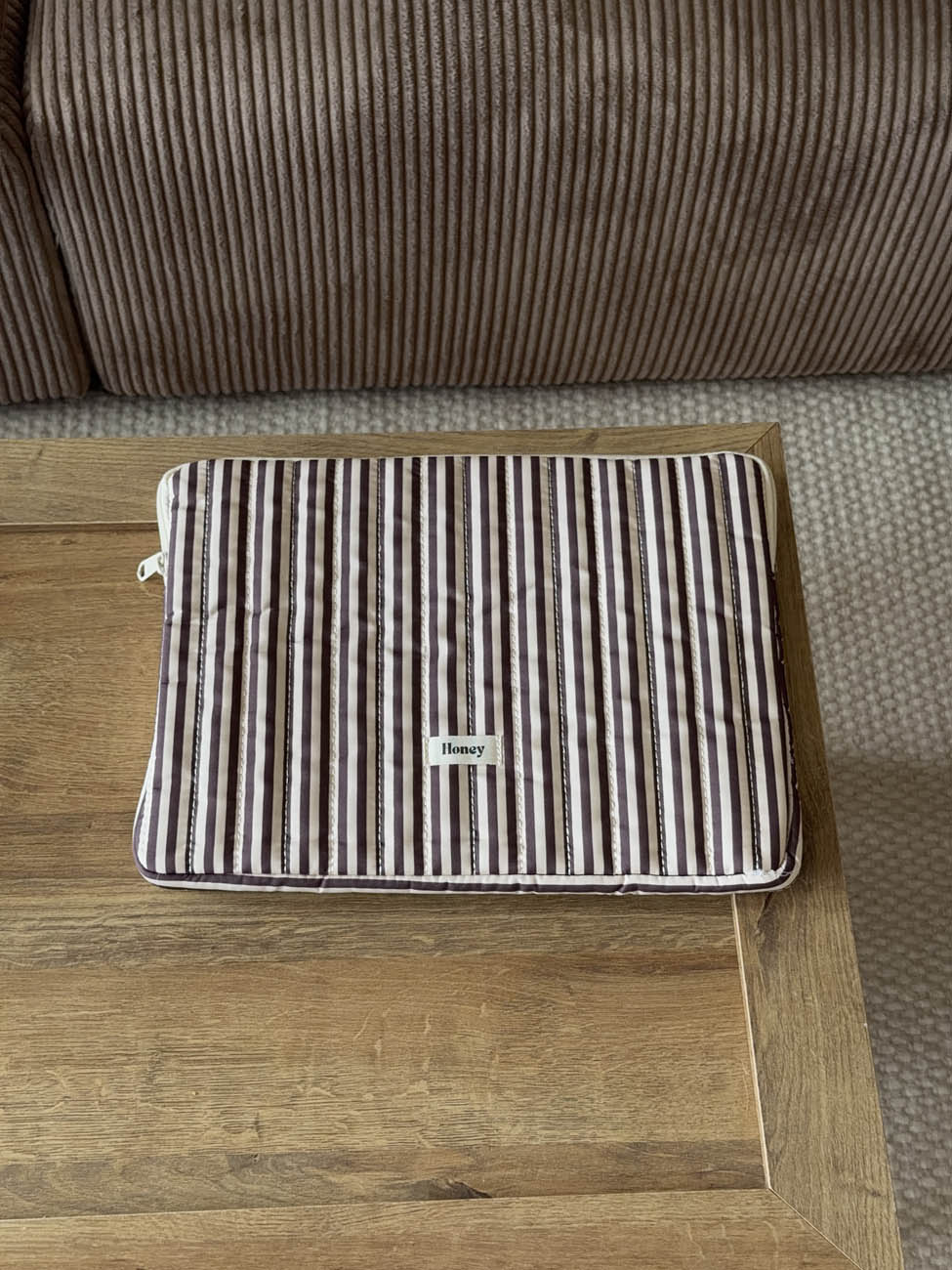 Honey computer sleeve with stripes - Beige/brown 4 Honey computer sleeve with stripes - Beige/brown