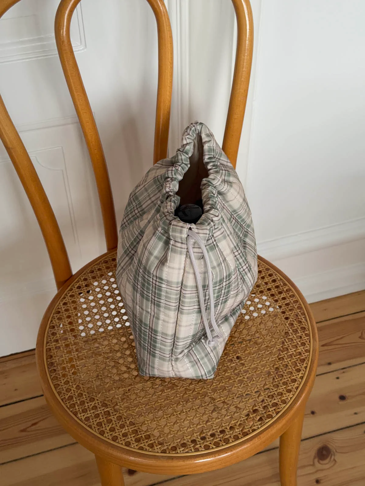Honey toiletry bag with checks - Beige/green 11 Honey toiletry bag with checks - Beige/green