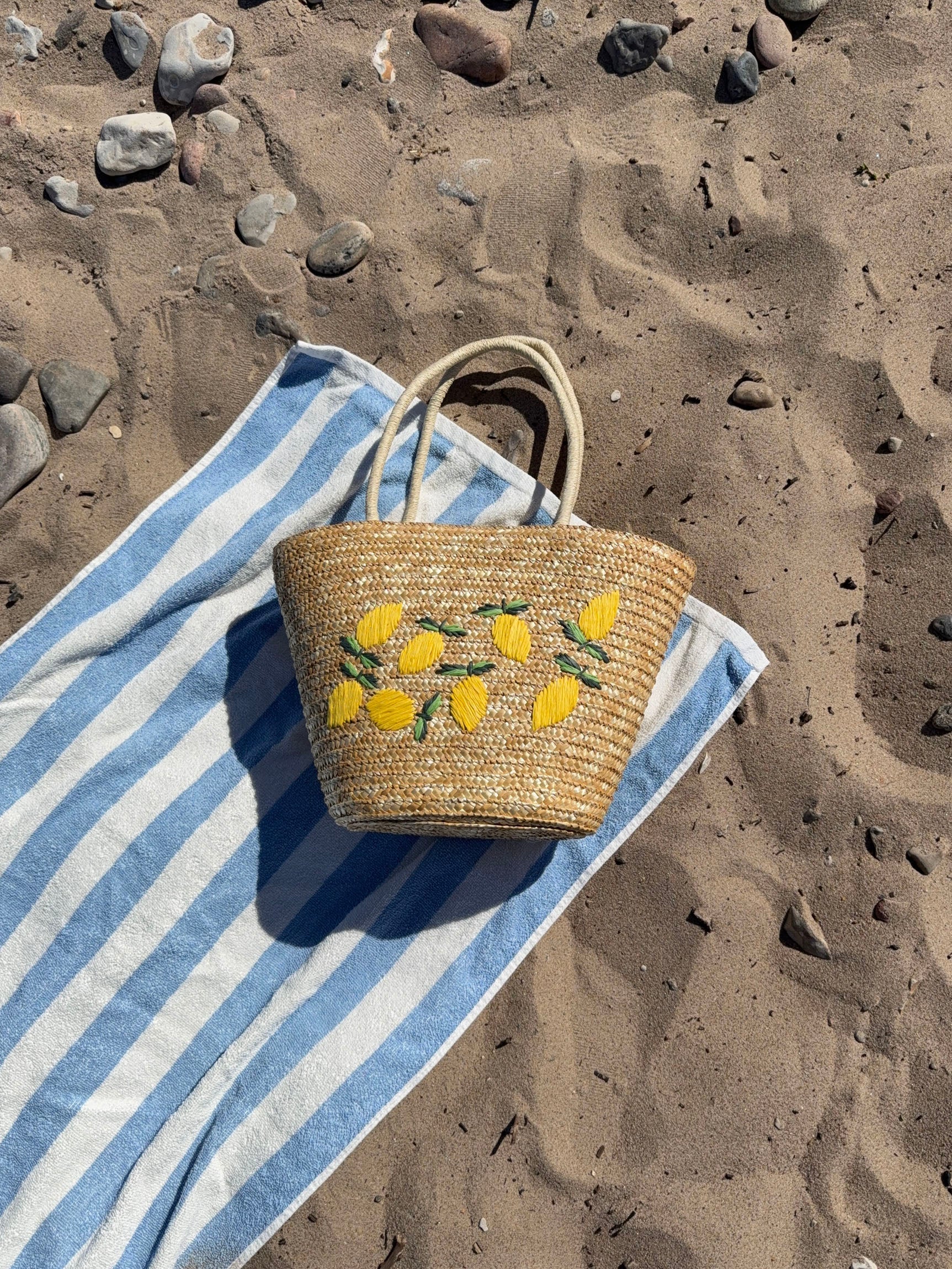 Terlizzi woven straw bag with lemon embroidery – Beige/yellow 3 Terlizzi woven straw bag with lemon embroidery – Beige/yellow