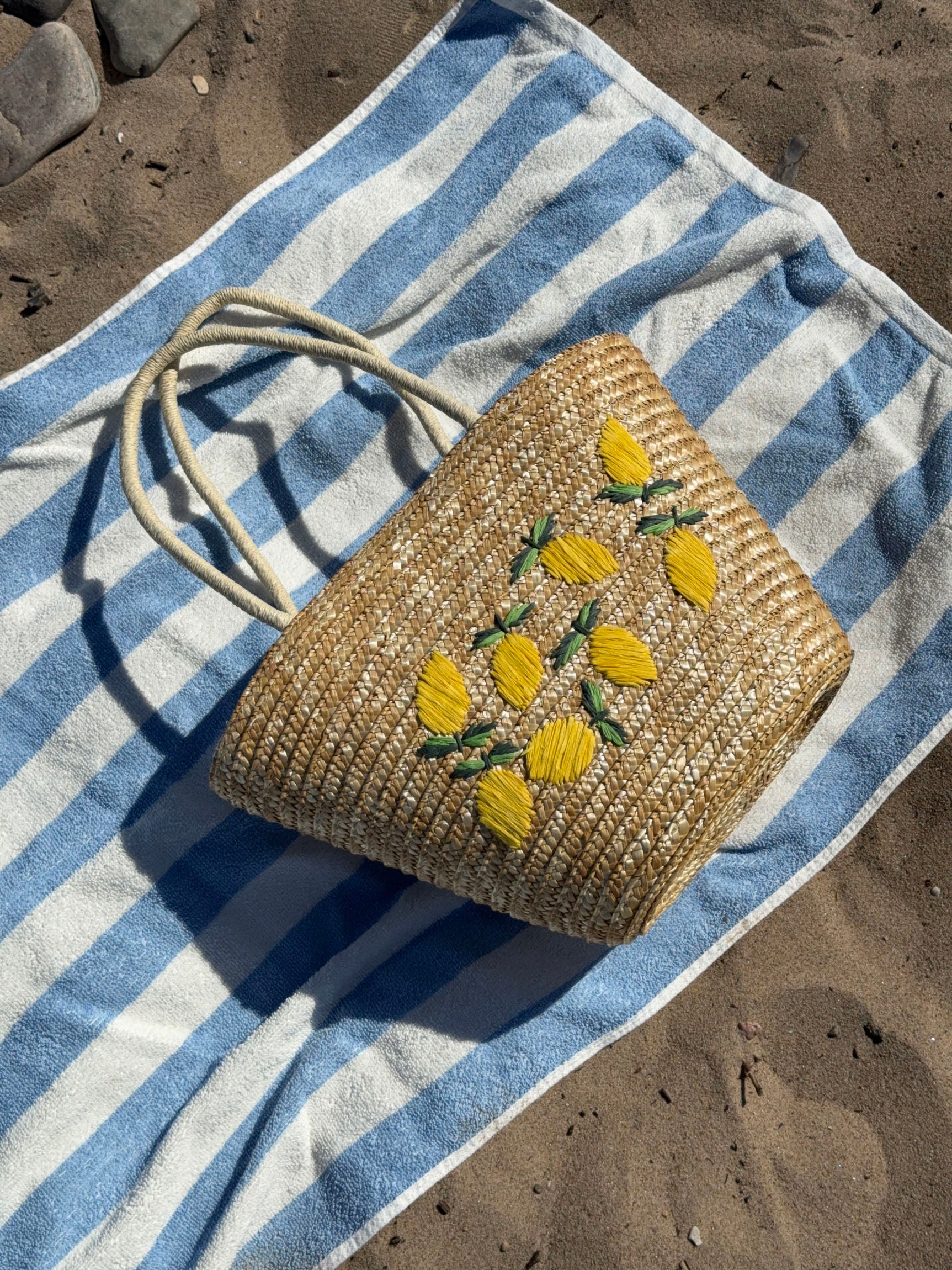 Terlizzi woven straw bag with lemon embroidery – Beige/yellow 4 Terlizzi woven straw bag with lemon embroidery – Beige/yellow