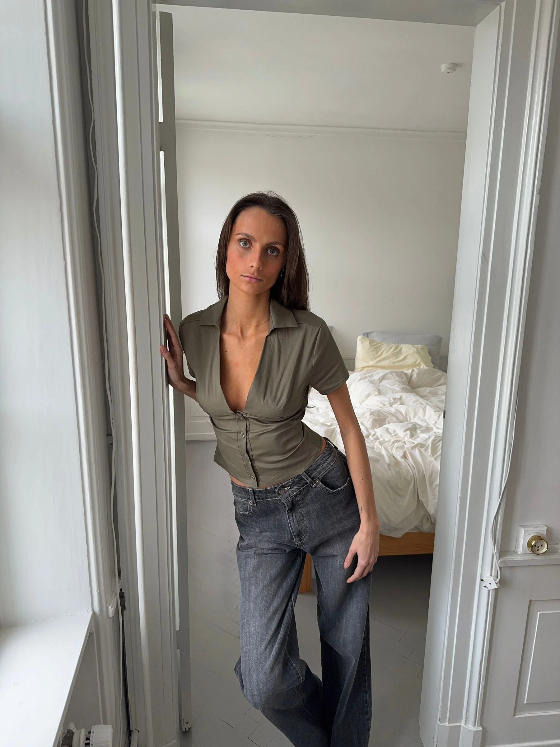 Kartia fitted shirt - Khaki 4 Kartia fitted shirt - Khaki