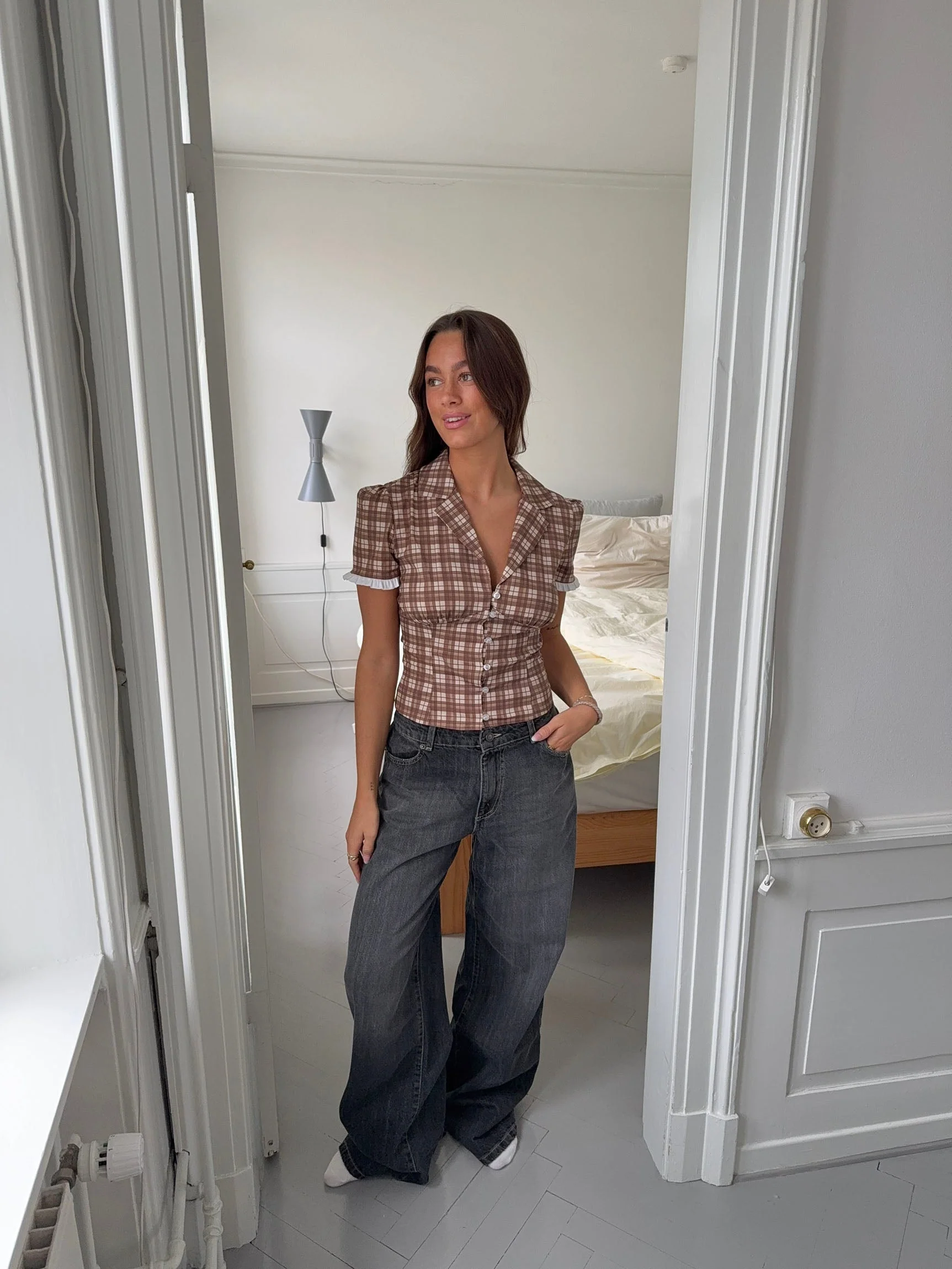 Kassandra fitted shirt with checkers – Brown/white 17 Kassandra fitted shirt with checkers – Brown/white
