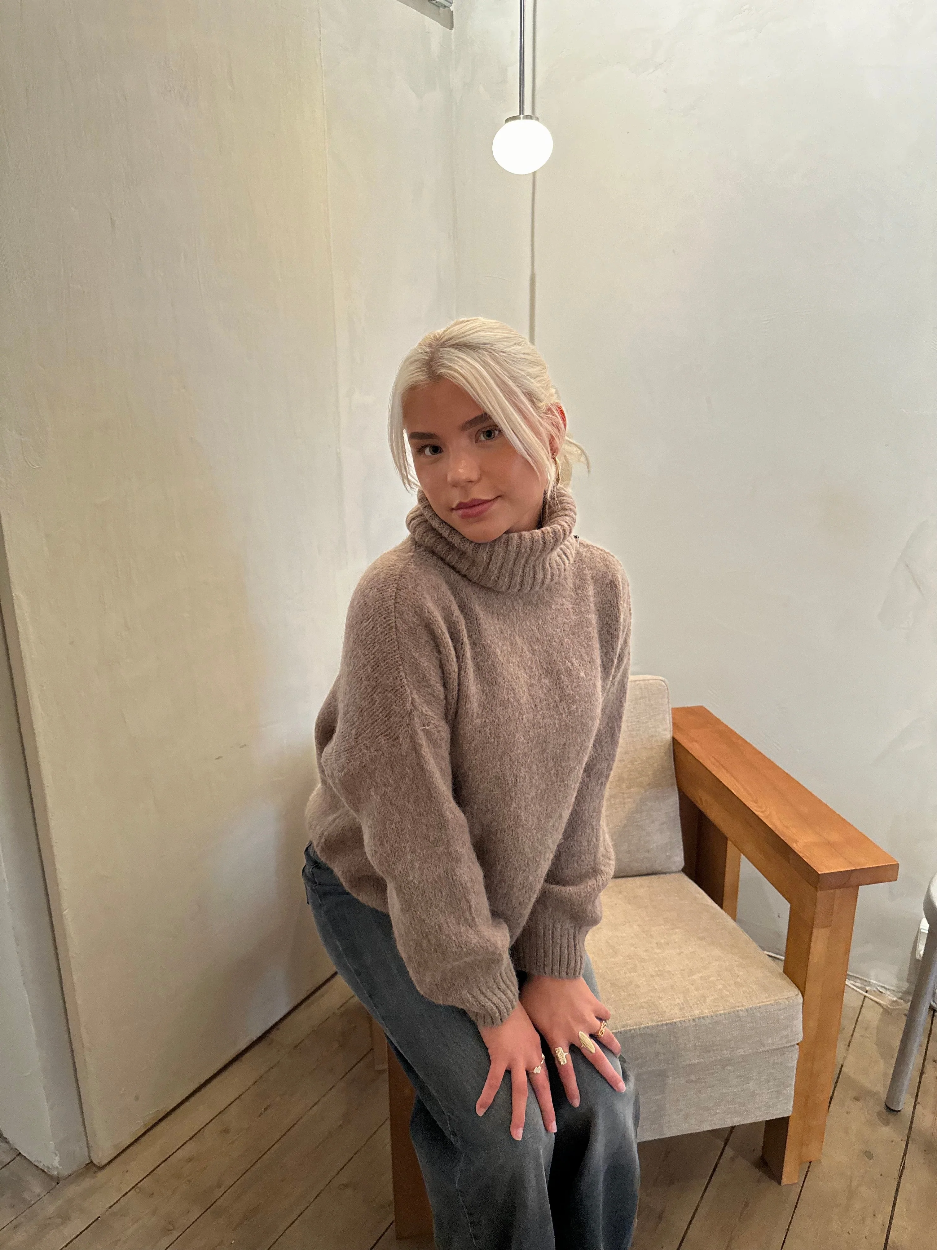 Idun knit sweater with turtleneck - Brown 10 Idun knit sweater with turtleneck - Brown