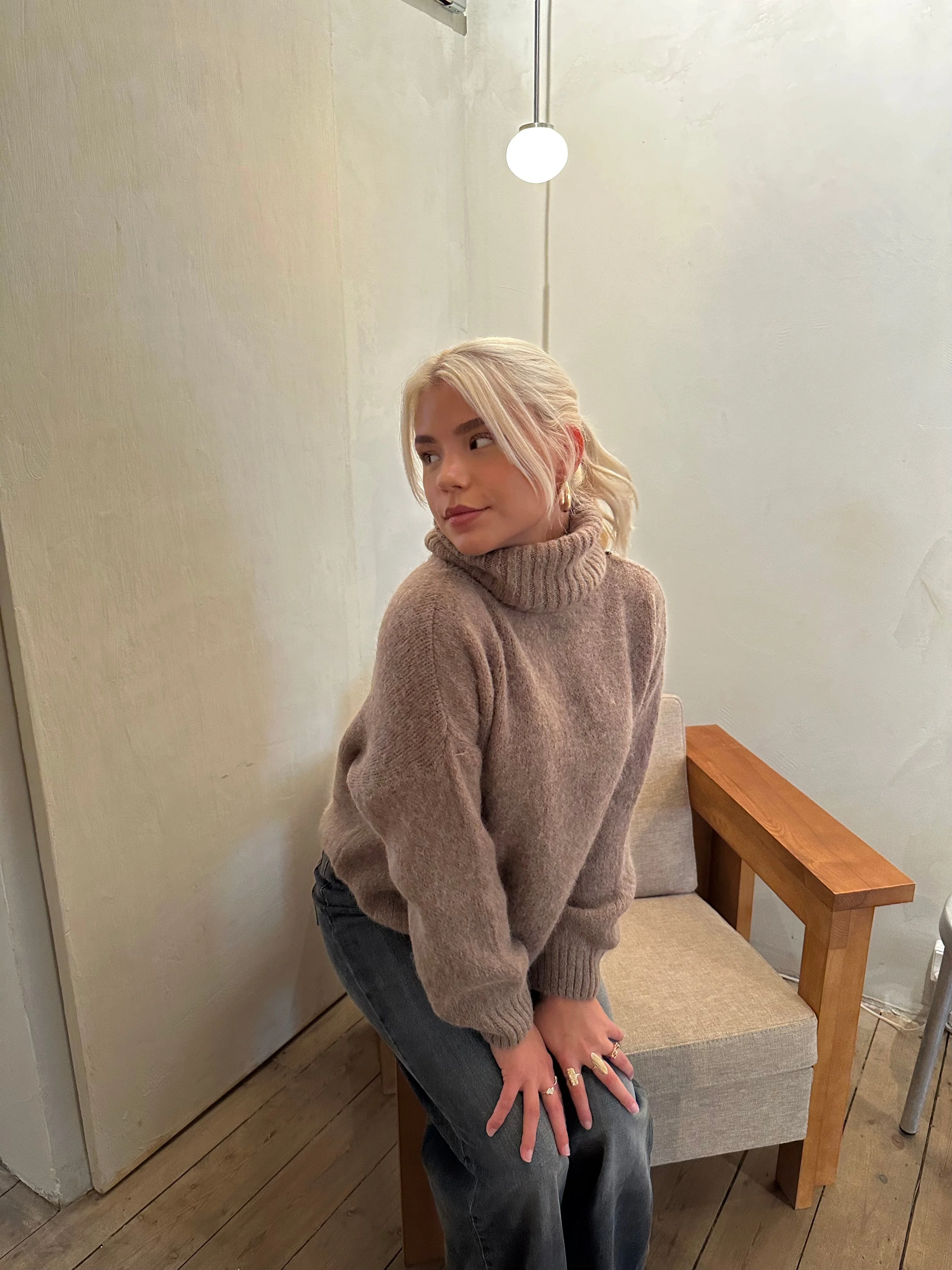 Idun knit sweater with turtleneck - Brown 11 Idun knit sweater with turtleneck - Brown