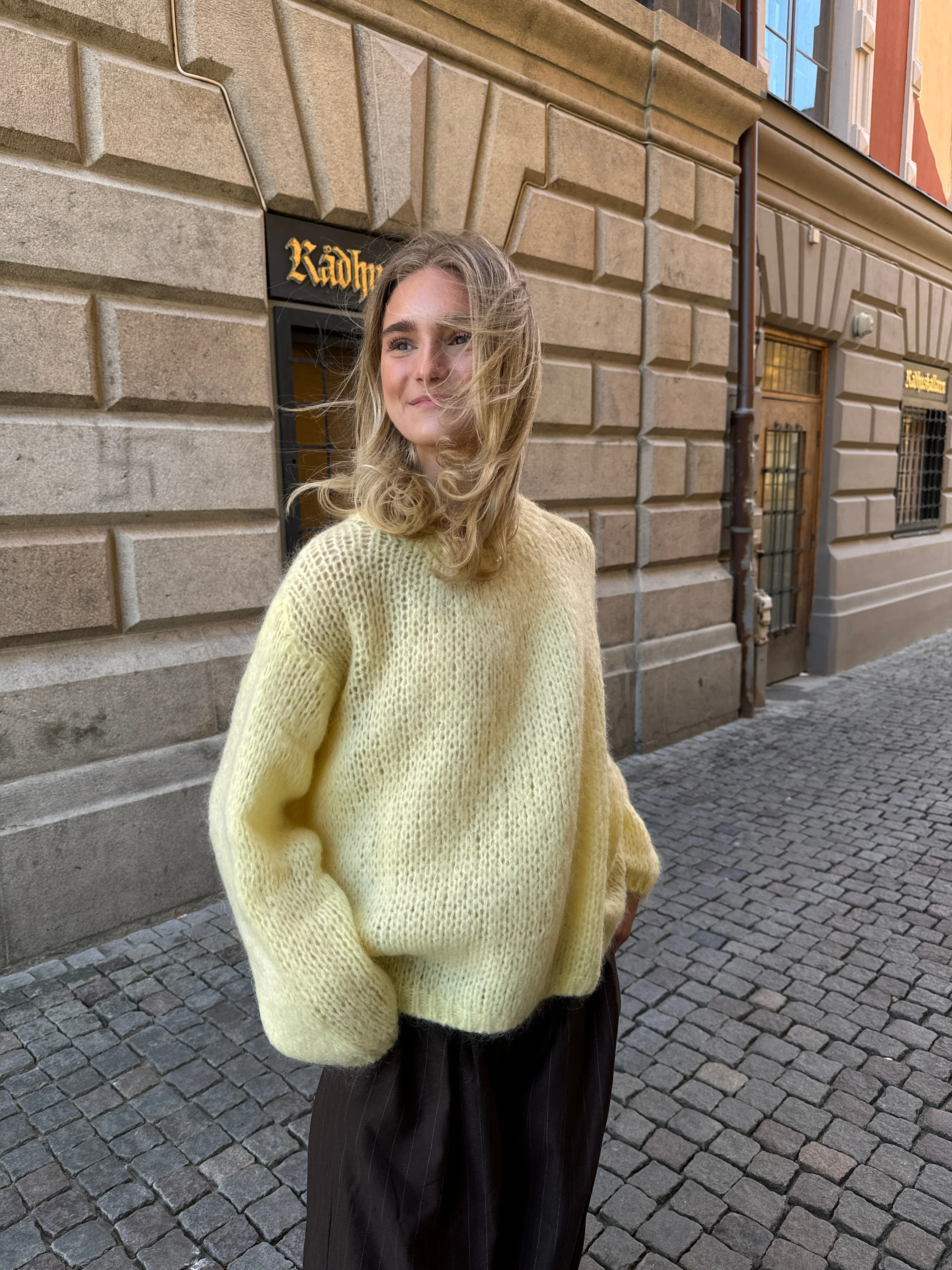 Genevieve oversized knit - Yellow 13 Genevieve oversized knit - Yellow