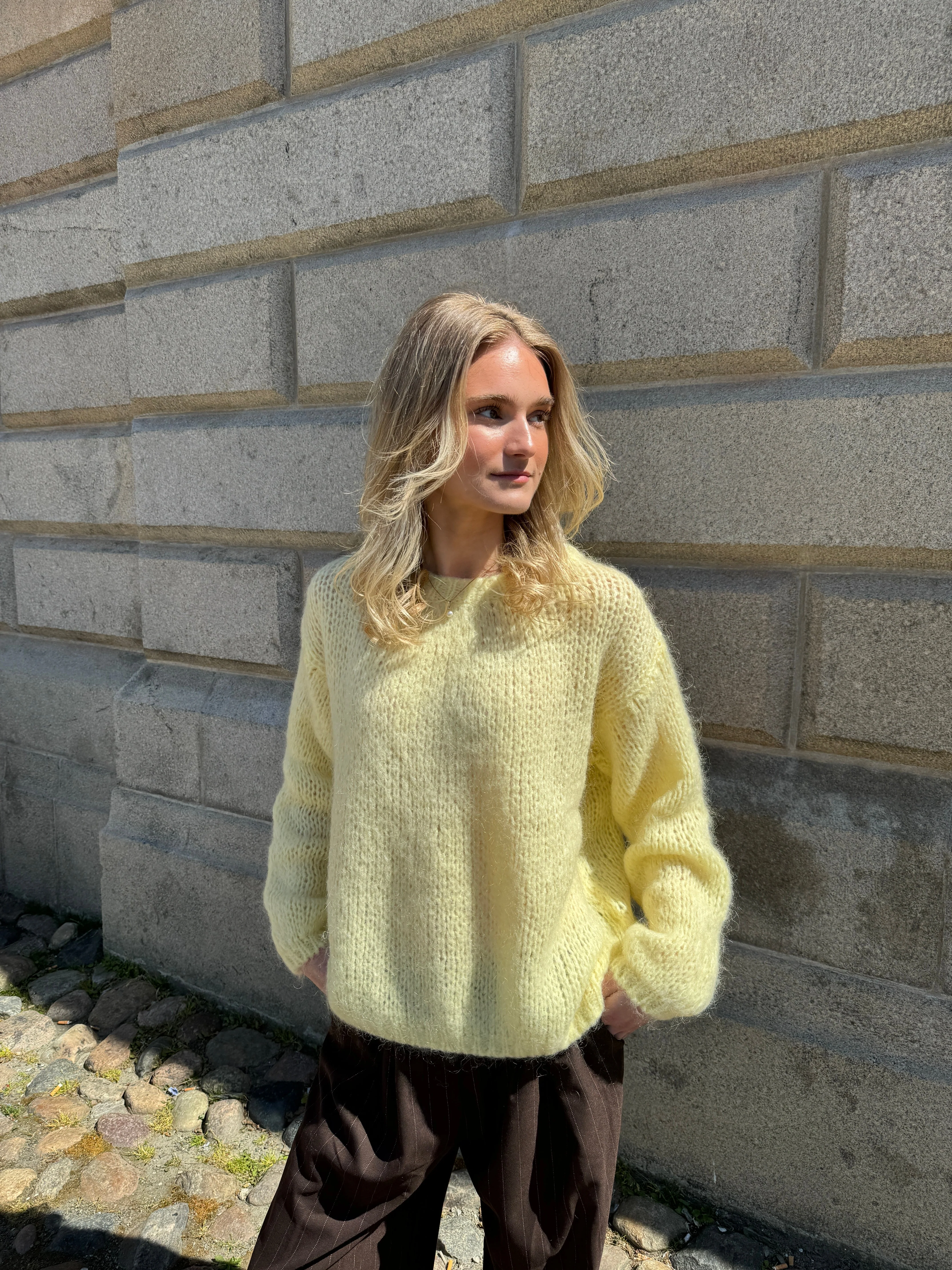 Genevieve oversized knit - Yellow 9 Genevieve oversized knit - Yellow