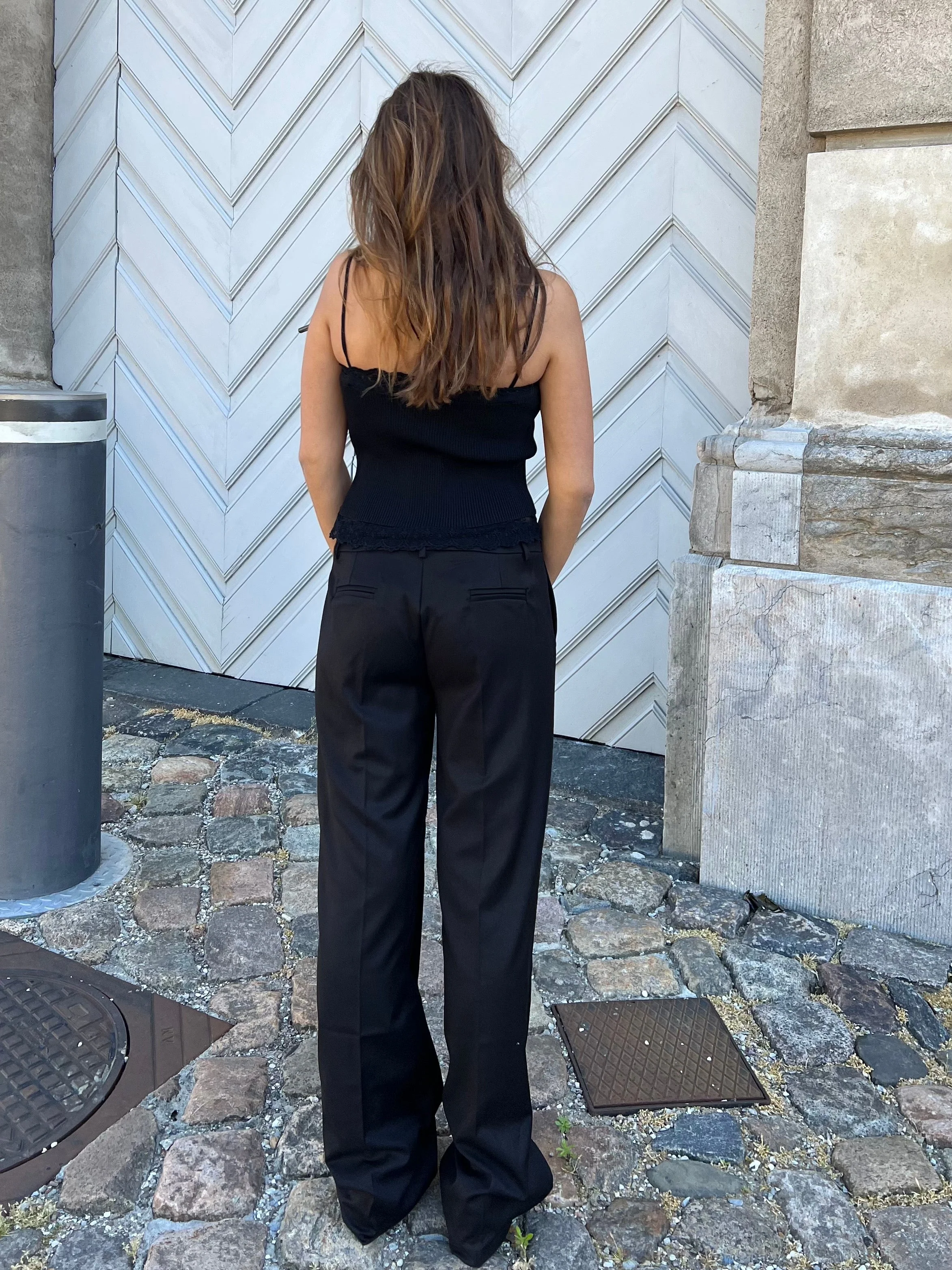 Kienna low-waisted suit pants - Black 5 Kienna low-waisted suit pants - Black