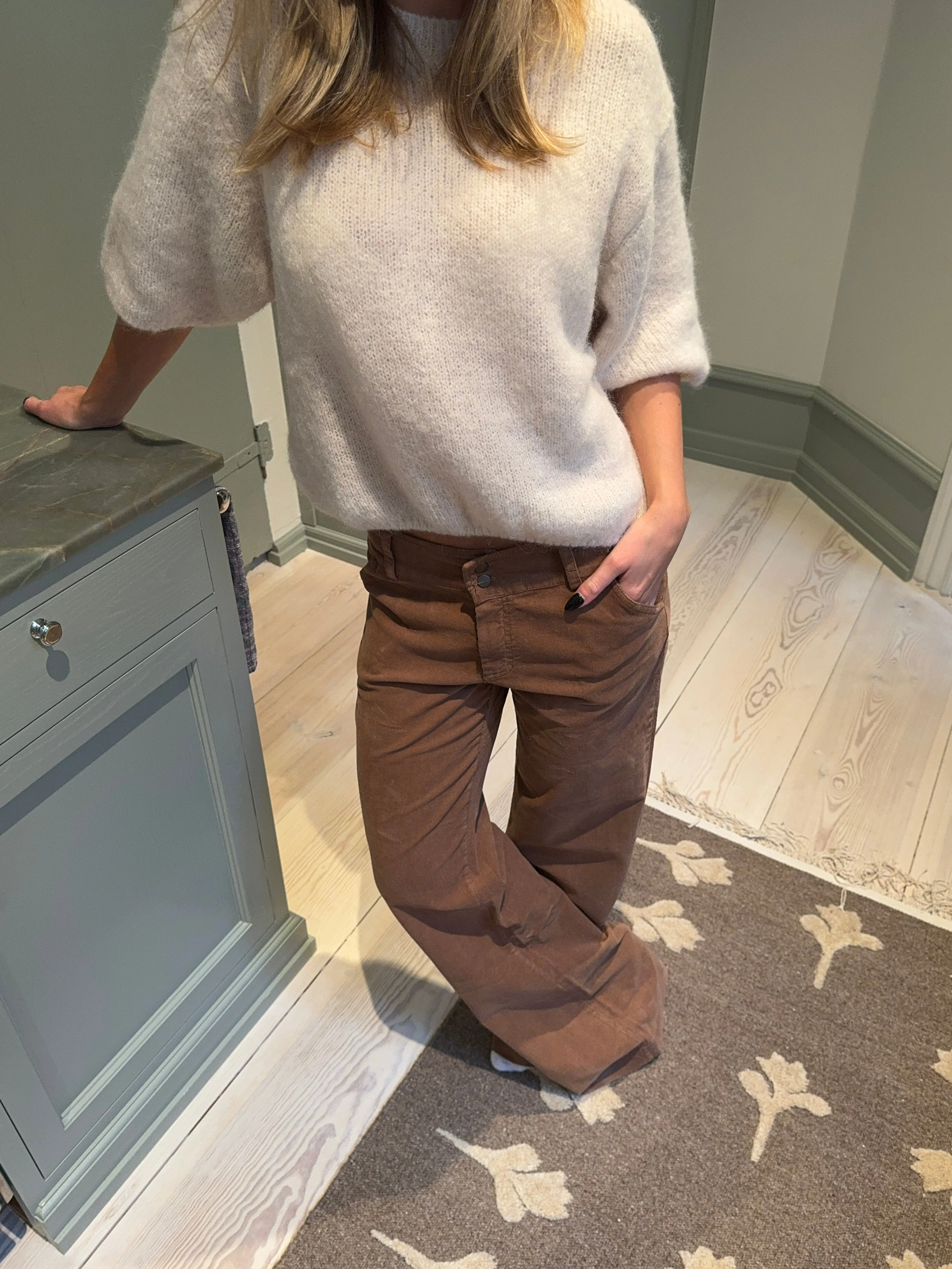 Karla corduroy pants - Brown 4 Karla corduroy pants - Brown