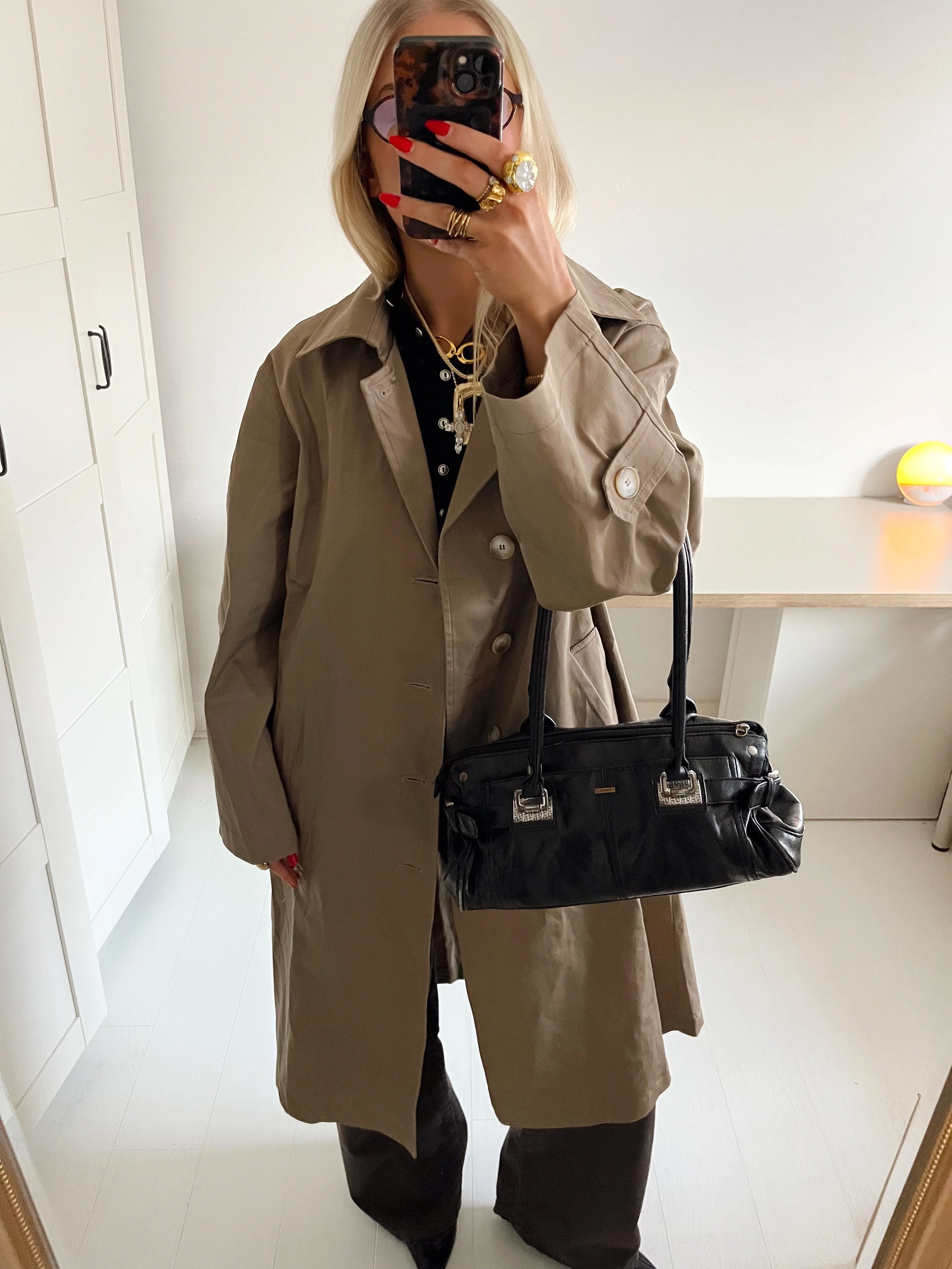 Josefine oversized trenchcoat - Dark beige 1 Josefine oversized trenchcoat - Dark beige
