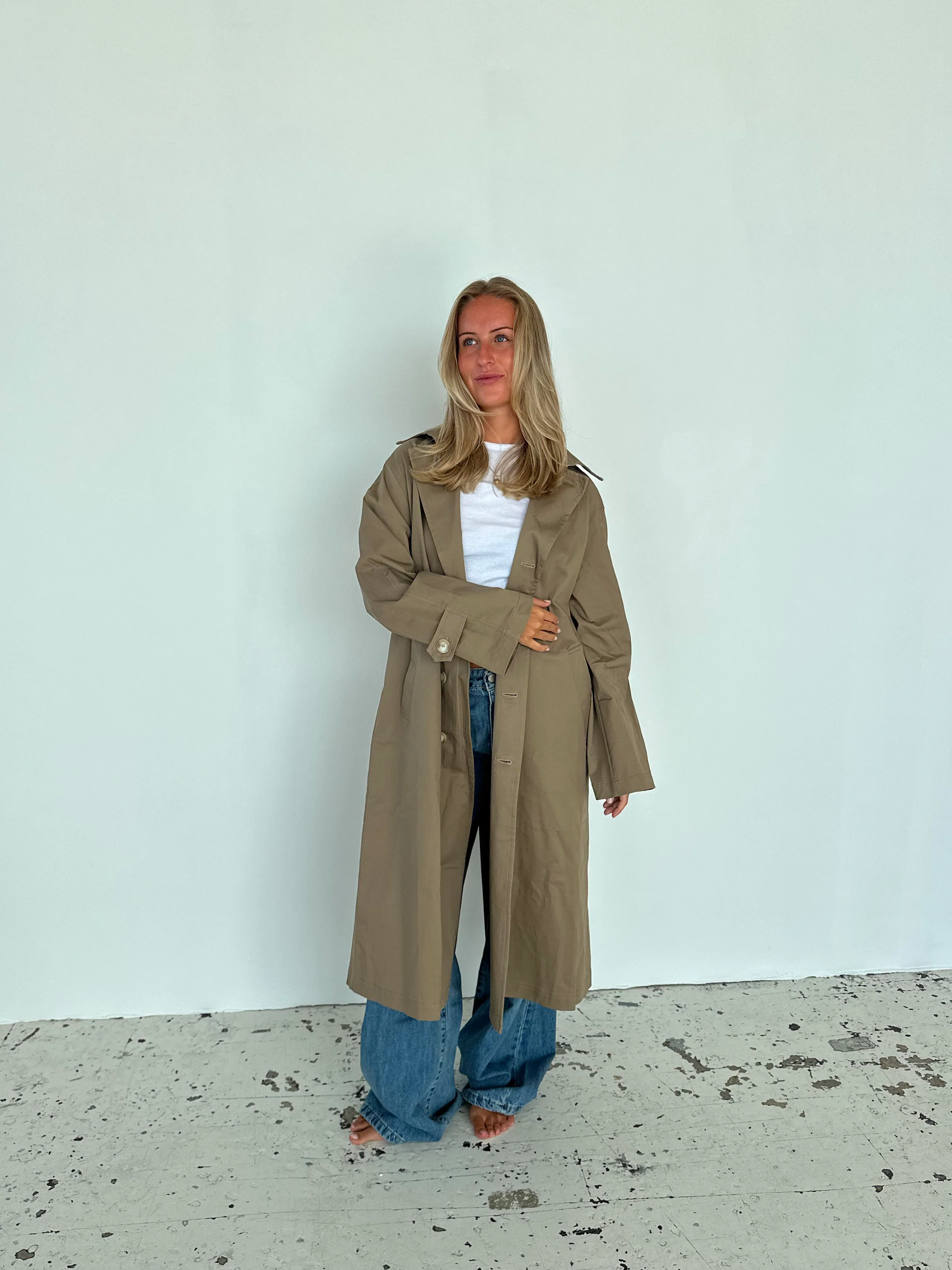 Josefine oversized trenchcoat - Dark beige 3 Josefine oversized trenchcoat - Dark beige