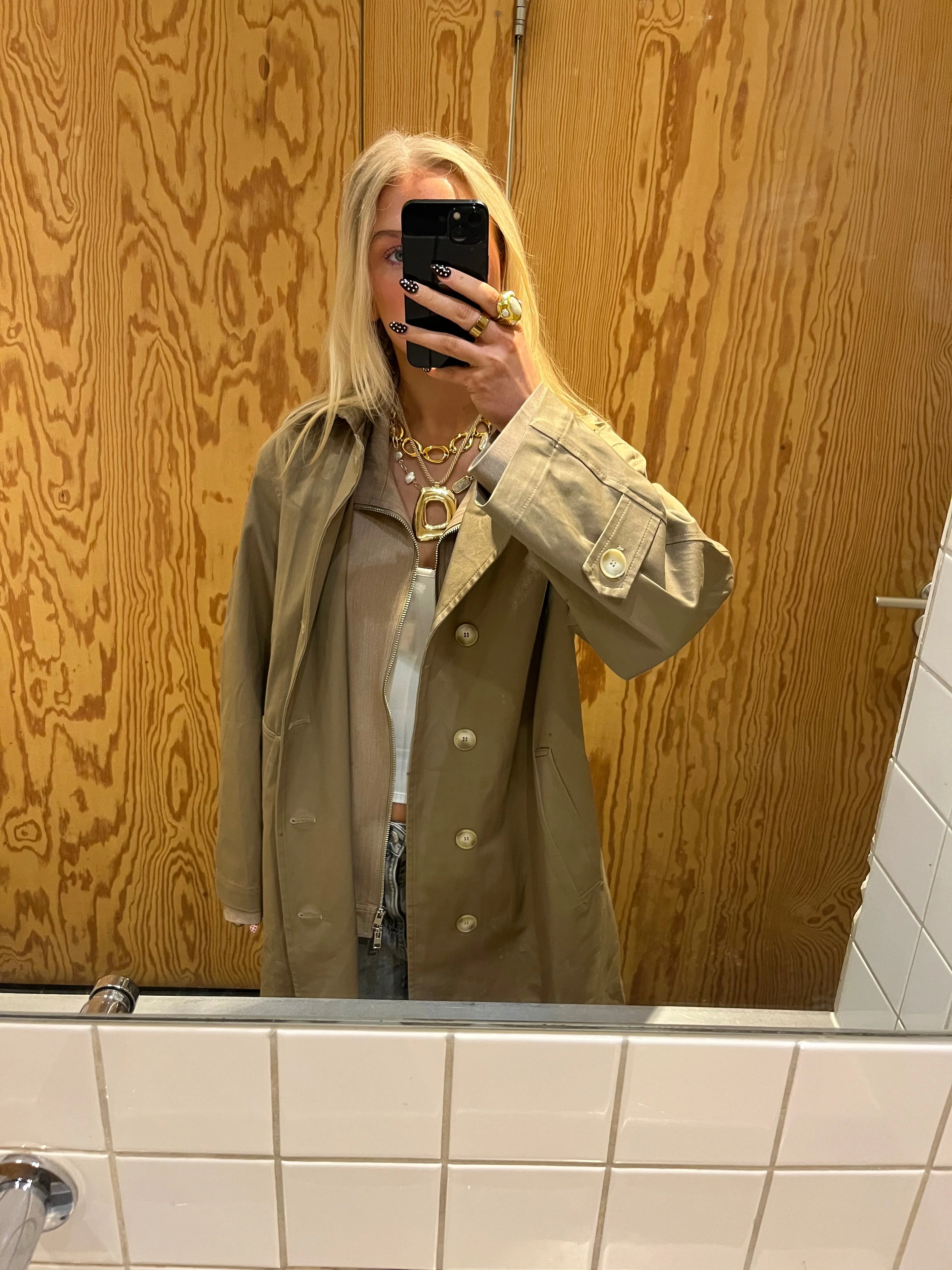 Josefine oversized trenchcoat - Dark beige 4 Josefine oversized trenchcoat - Dark beige