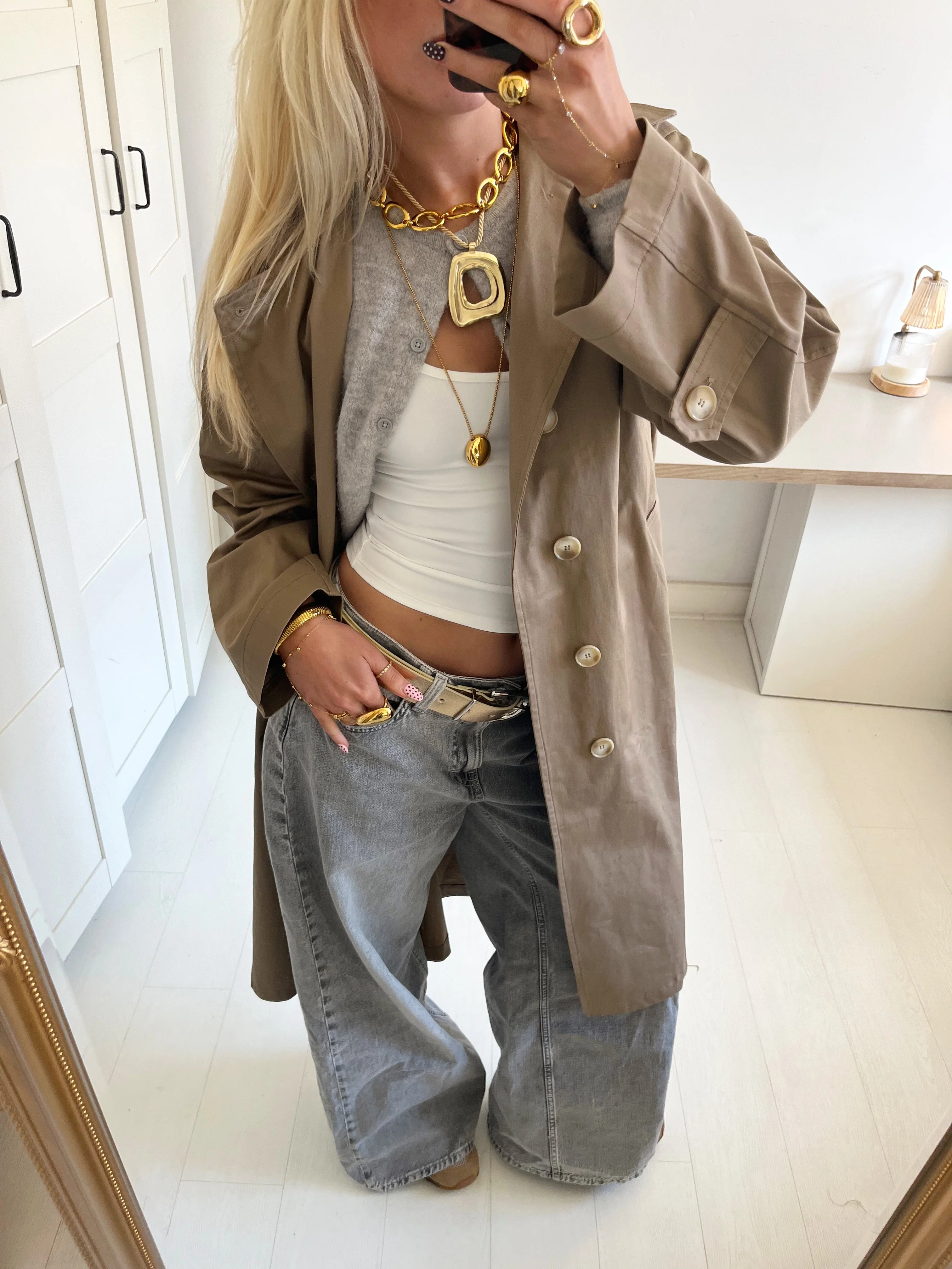 Josefine oversized trenchcoat - Dark beige 8 Josefine oversized trenchcoat - Dark beige