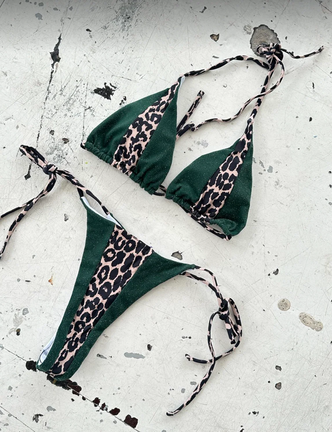 Raquel bikini 1 Raquel bikini