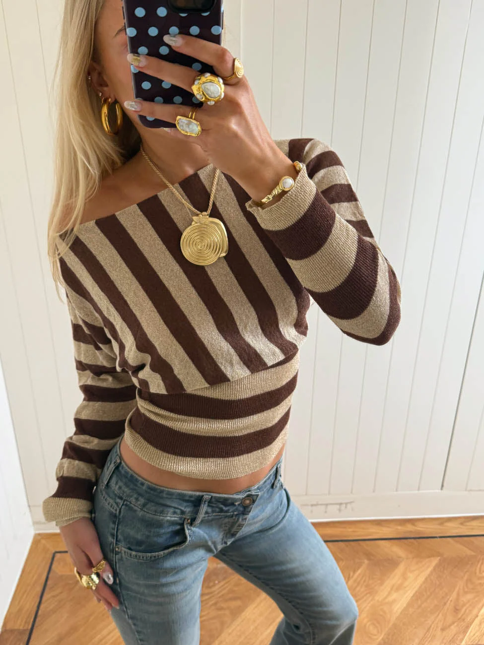 Scandivv fitted blouse with glitter – Brown/gold 16 Scandivv fitted blouse with glitter – Brown/gold