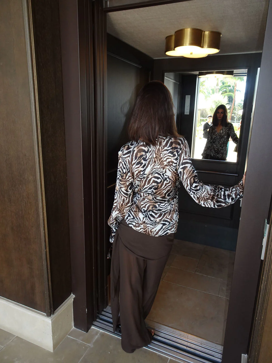 Zebriana blouse with print – Brown/white/black 6 Zebriana blouse with print – Brown/white/black