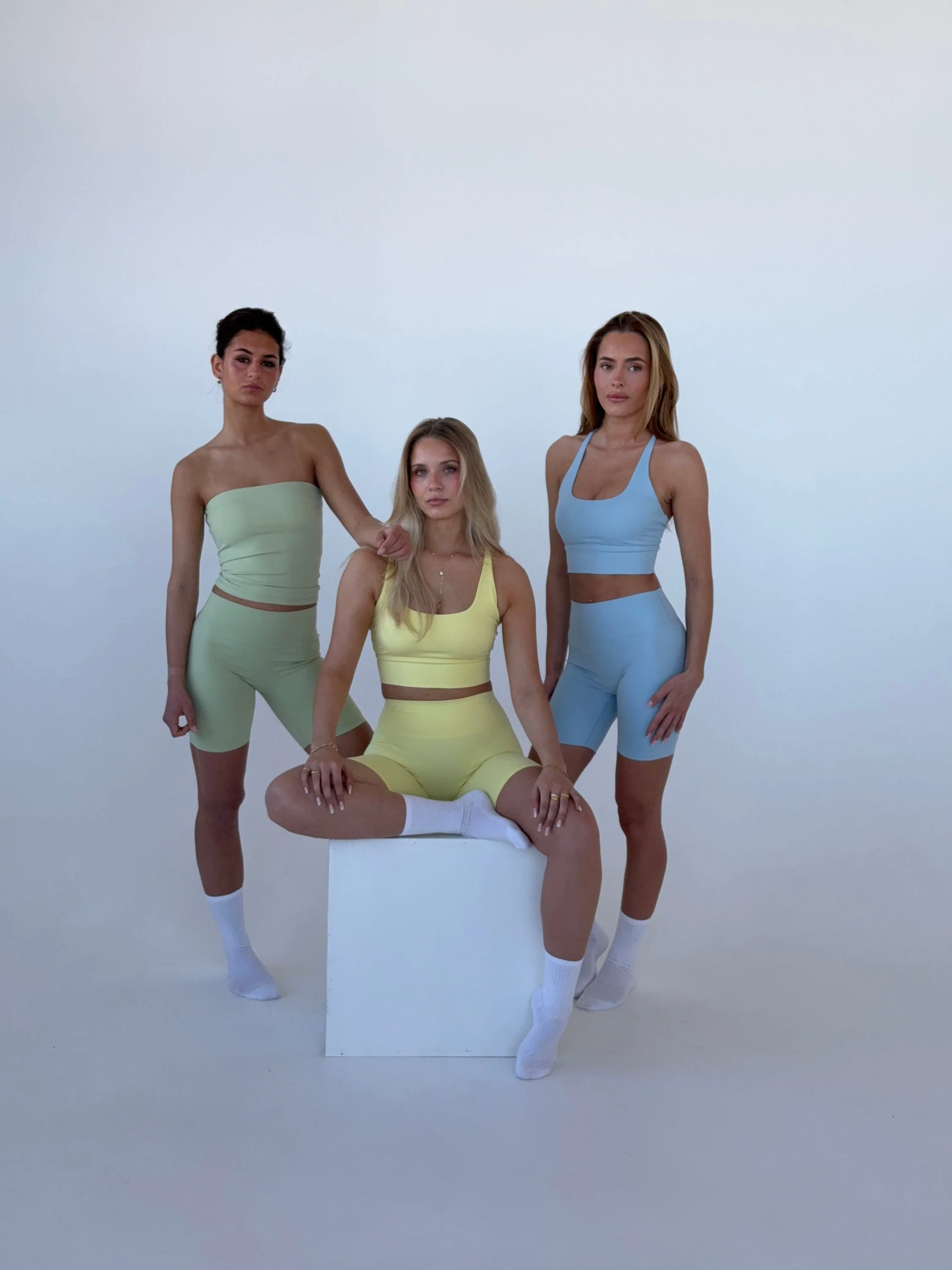 Essential shorts - Sky 7 Essential shorts - Sky