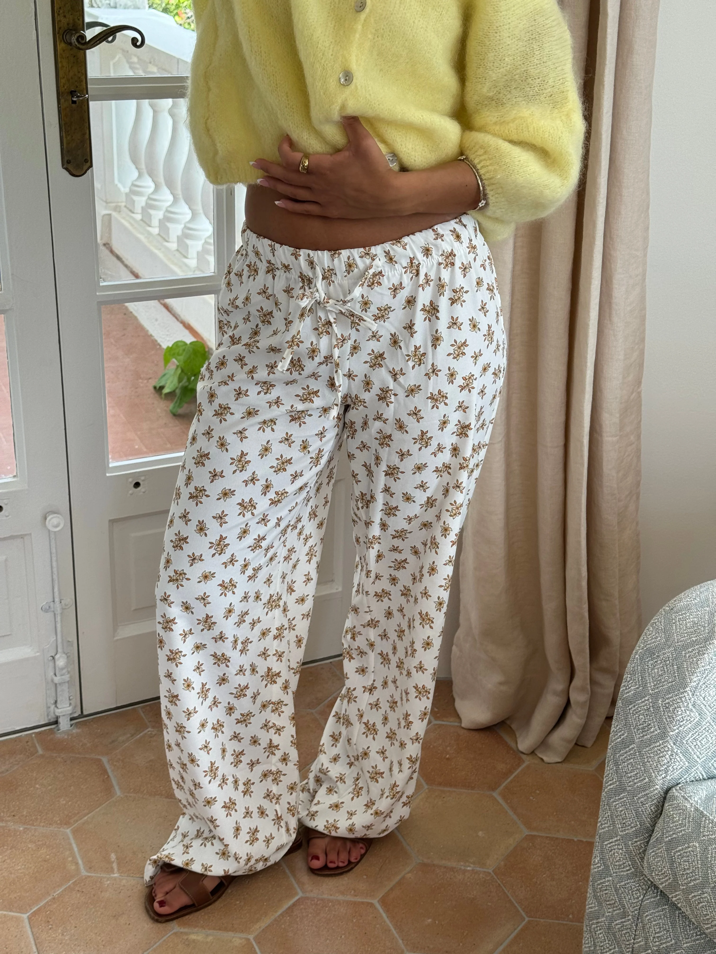 Fannie pants - Yellow flowers 5 Fannie pants - Yellow flowers