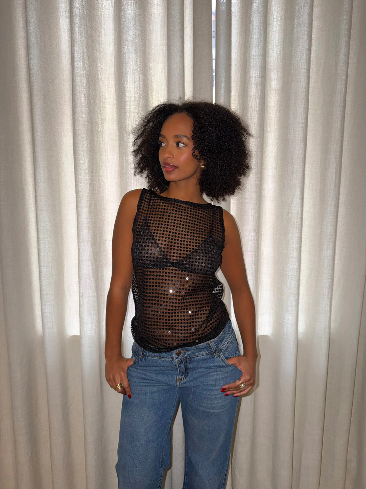 Isobel top with sequins - Black