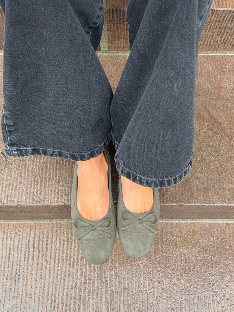 Fione suede ballerinas – Khaki 8 Fione suede ballerinas – Khaki