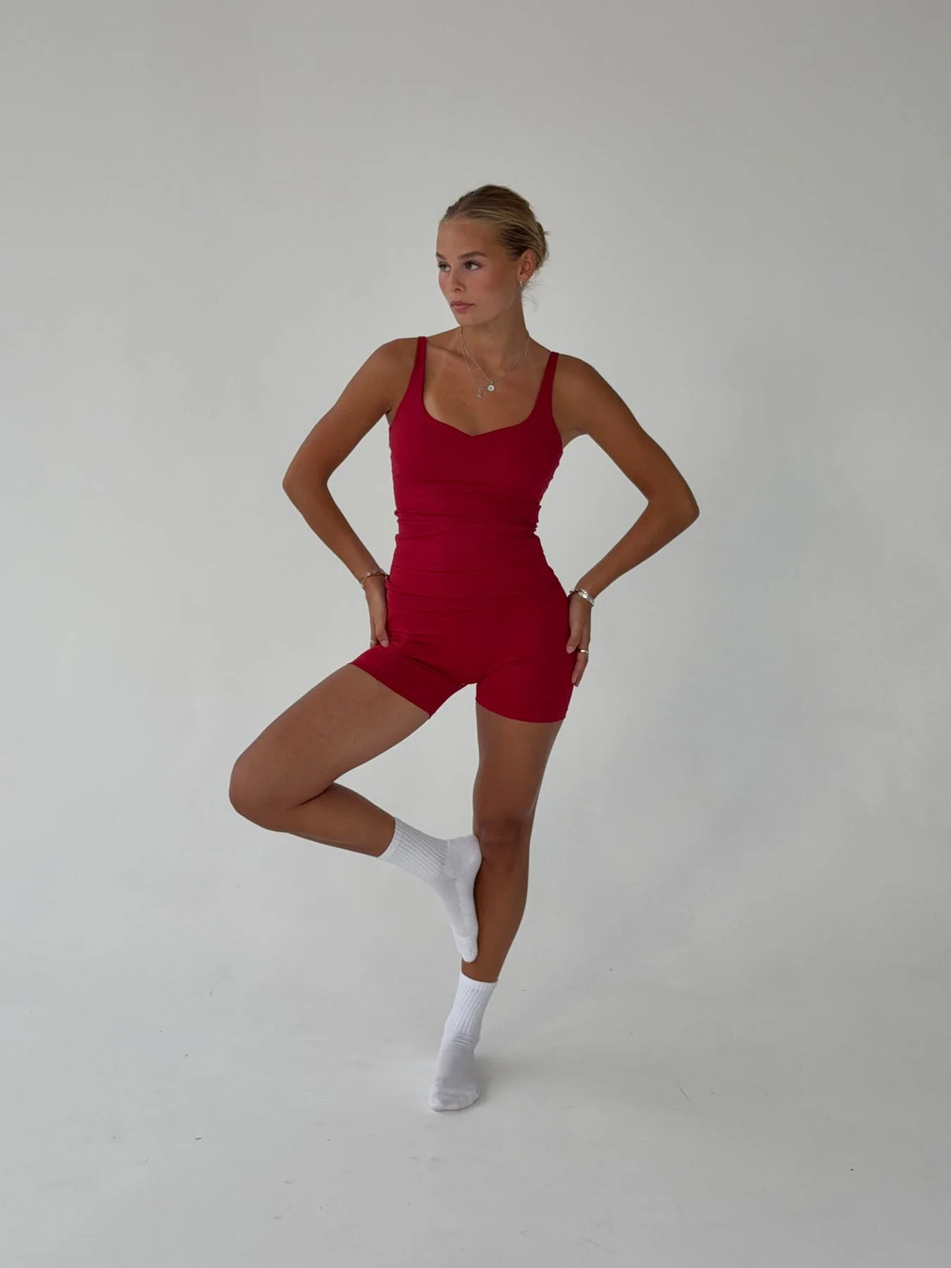 Folded essential shorts - Cherry 13 Folded essential shorts - Cherry