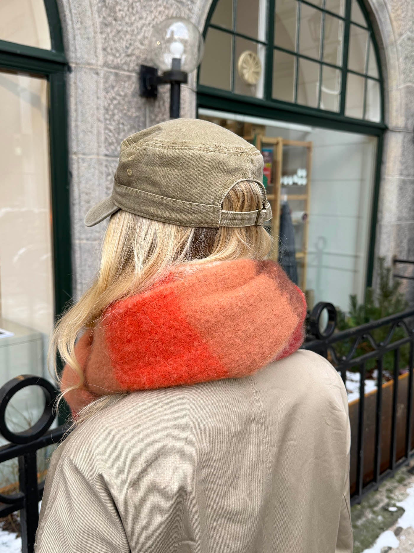 Gale scarf - Red/brown/white 12 Gale scarf - Red/brown/white