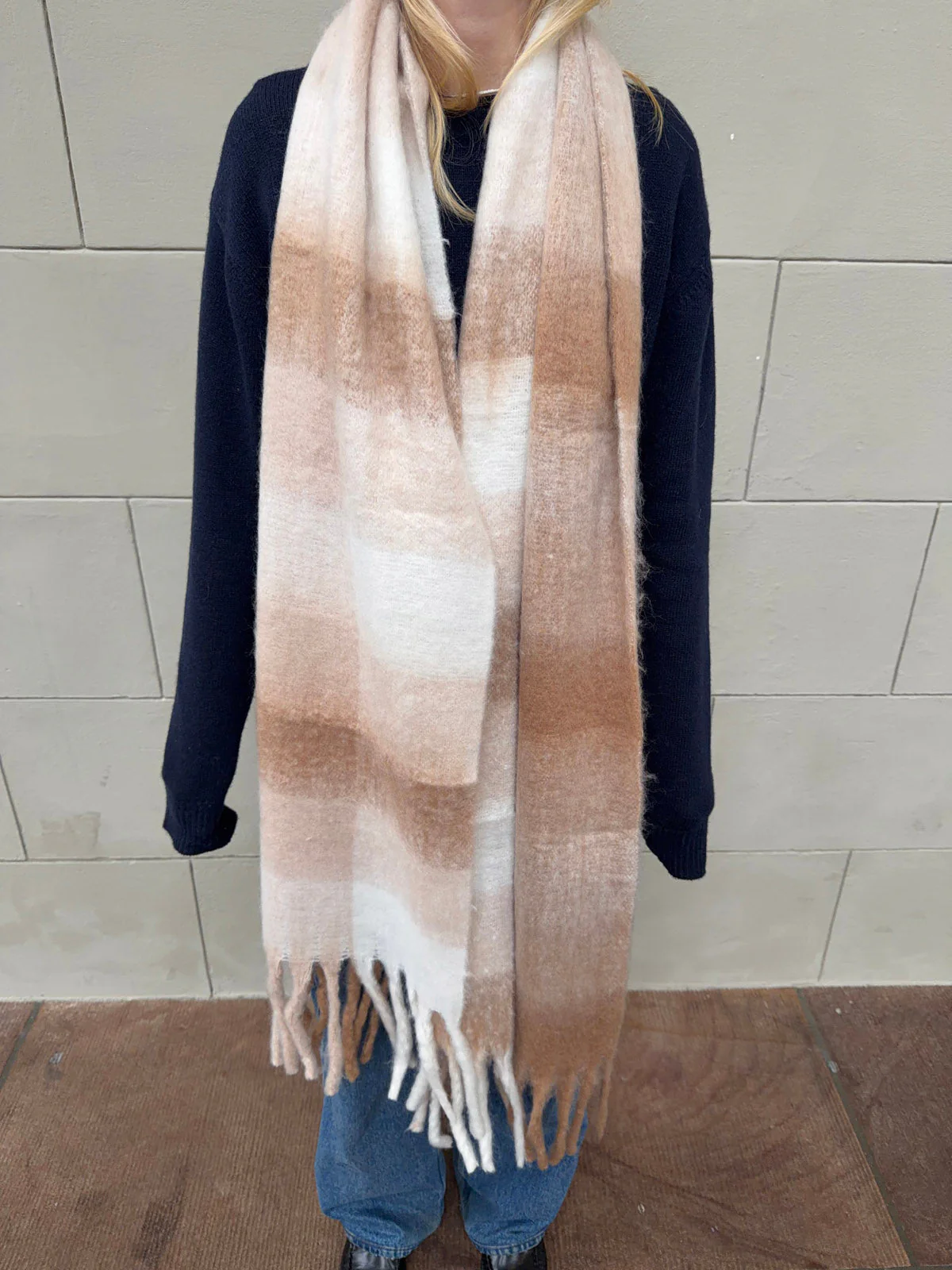 Gale scarf - White/beige 2 Gale scarf - White/beige