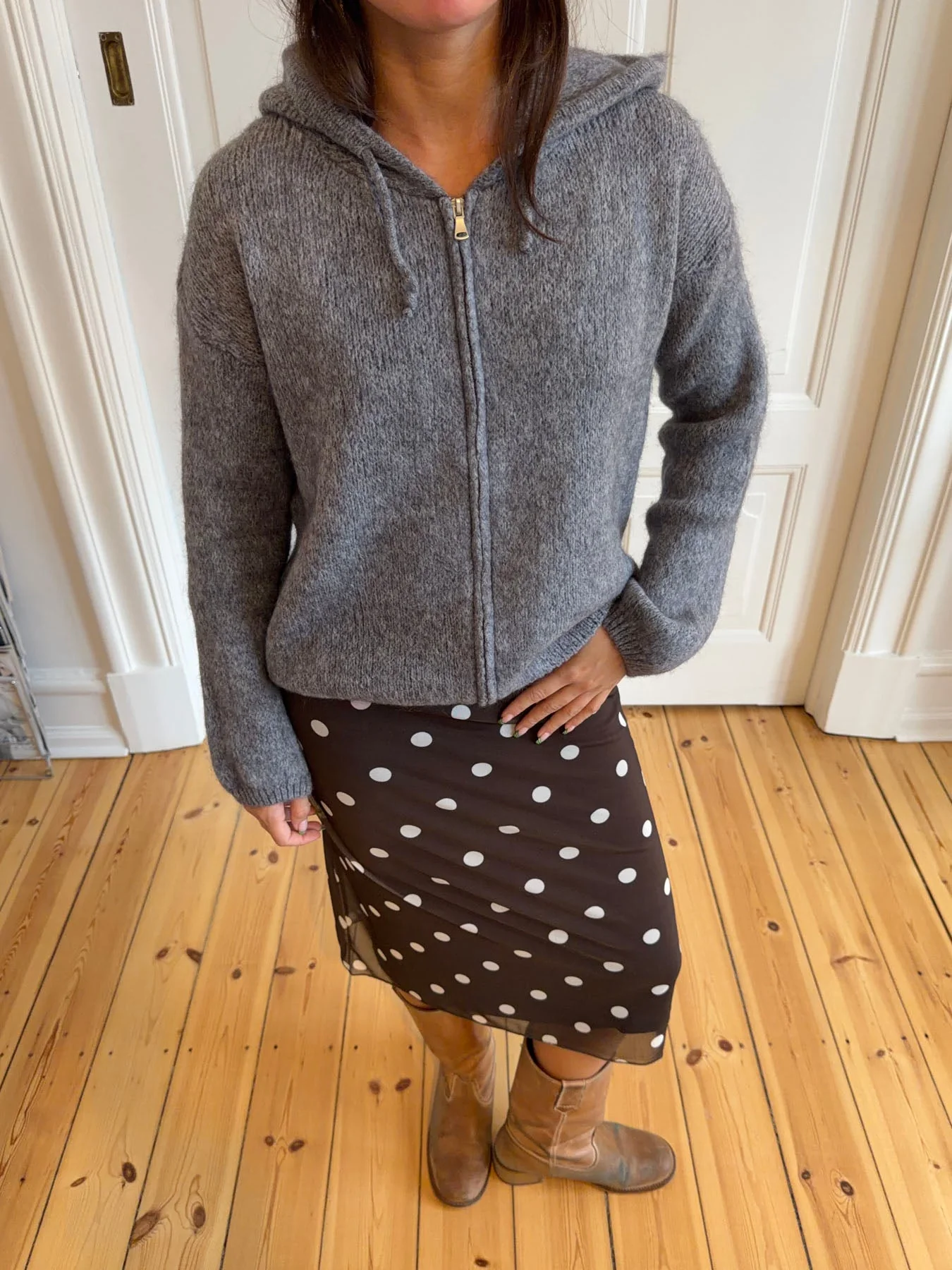 Gregina knitted hoodie with zip - Grey 8 Gregina knitted hoodie with zip - Grey