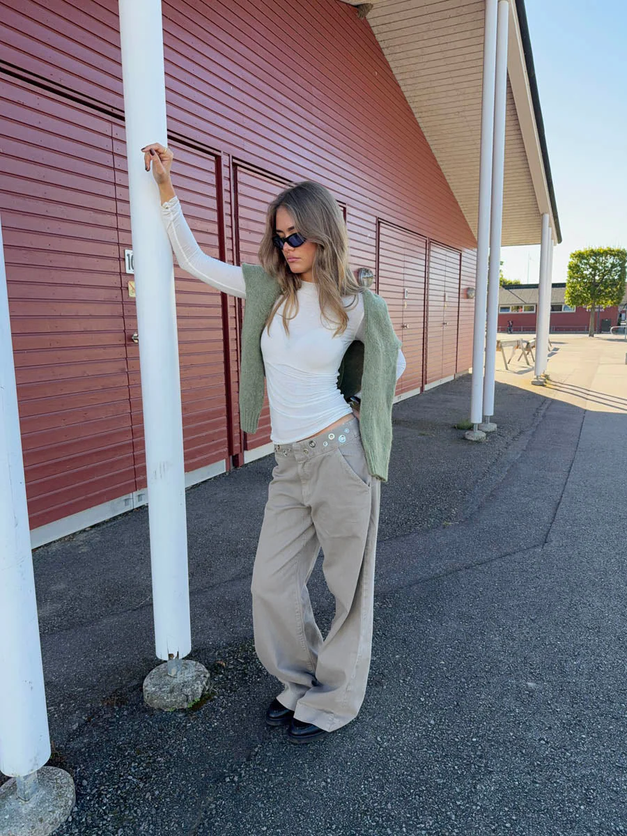 Tanija jeans with ring details – Beige 8 Tanija jeans with ring details – Beige