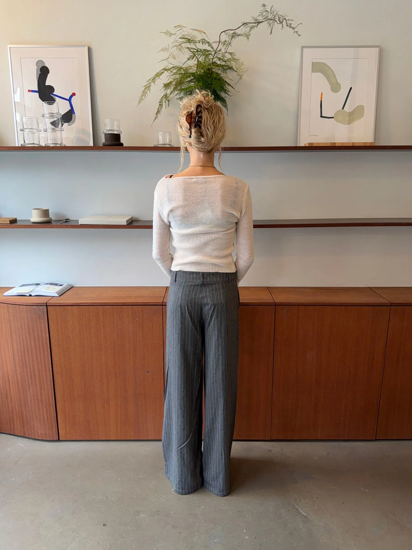 Janey suit pants with yellow pinstripes - Grey 2 Janey suit pants with yellow pinstripes - Grey
