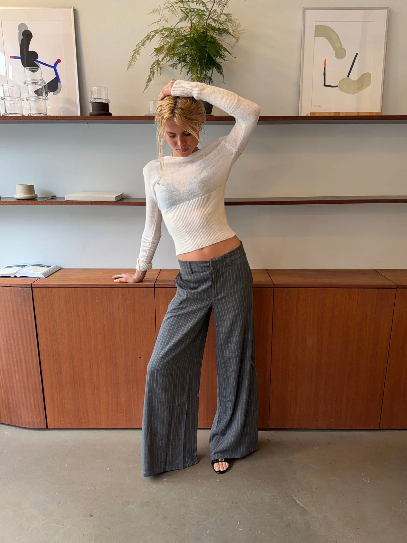 Janey suit pants with yellow pinstripes - Grey 4 Janey suit pants with yellow pinstripes - Grey