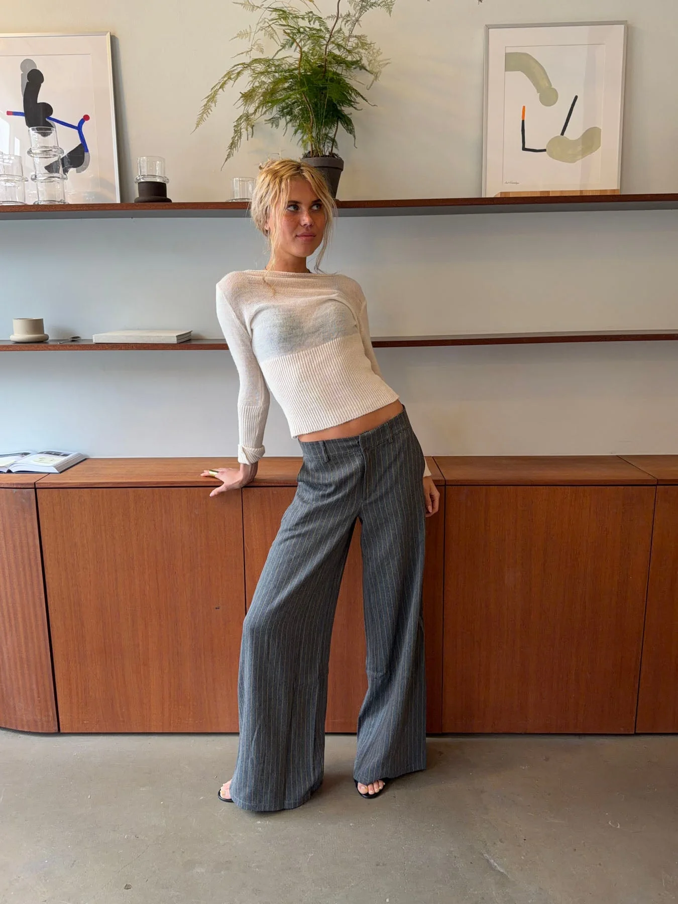 Janey suit pants with yellow pinstripes - Grey 5 Janey suit pants with yellow pinstripes - Grey