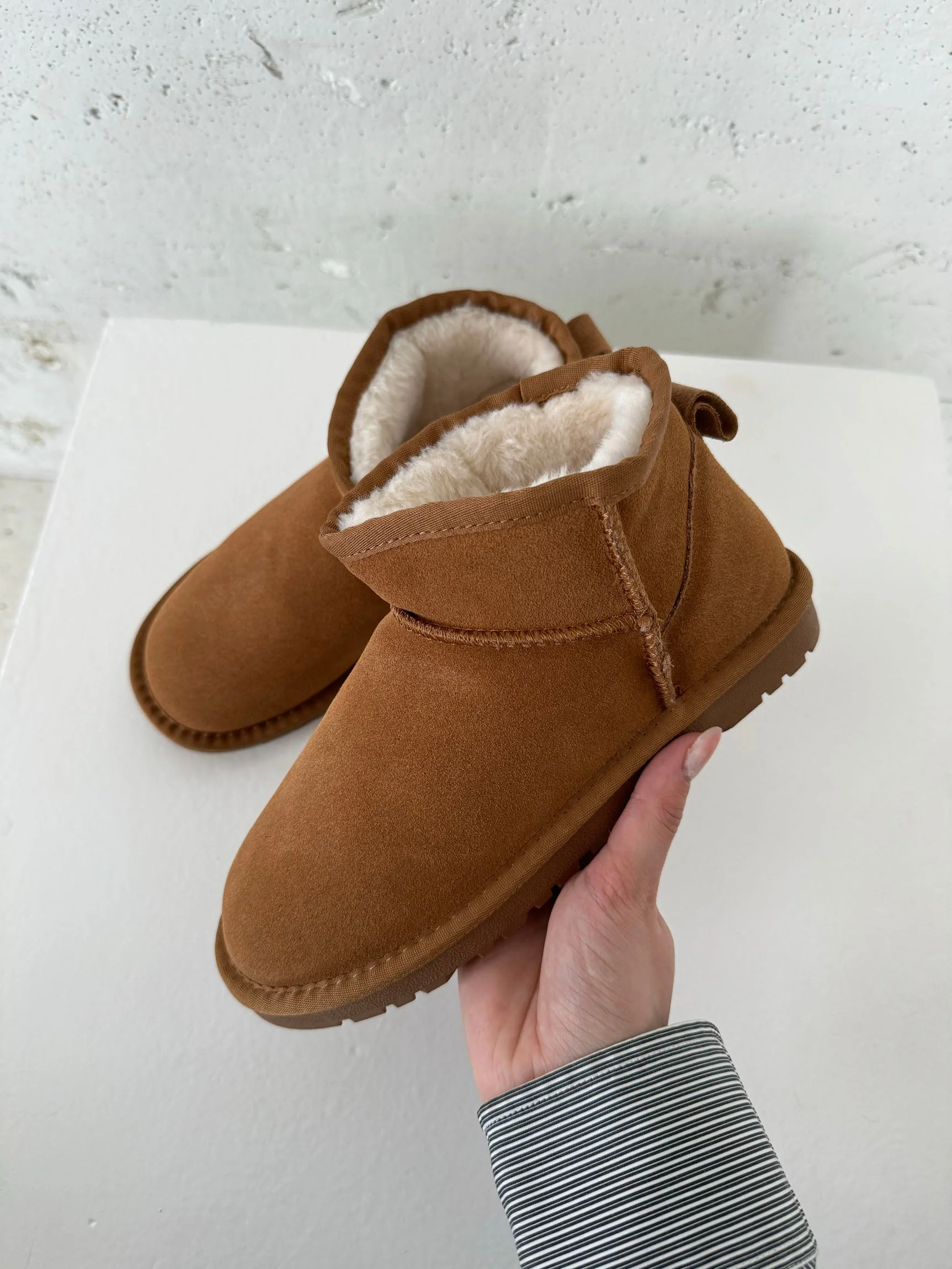 Malabo teddy boots short - Camel 12 Malabo teddy boots short - Camel