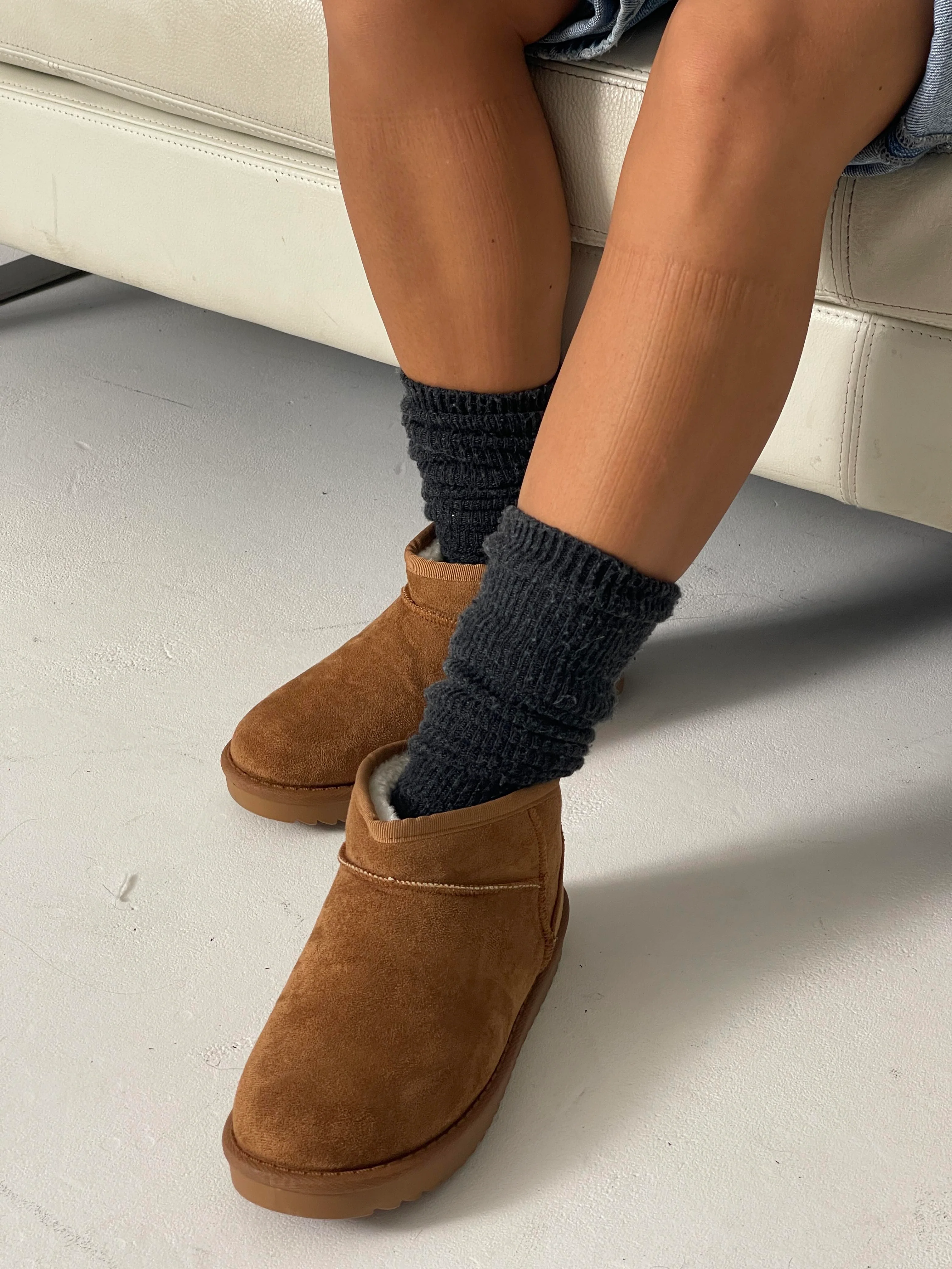 Malabo teddy boots short - Camel 9 Malabo teddy boots short - Camel