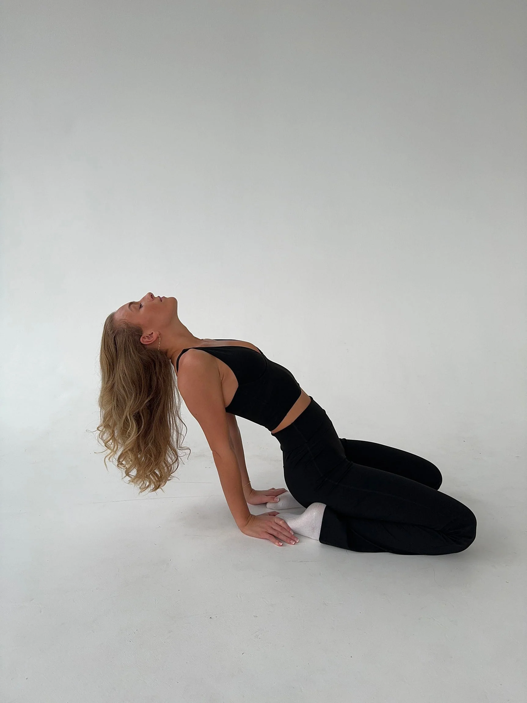 Ultimate v-neck top - Jet Black 14 Ultimate v-neck top - Jet Black