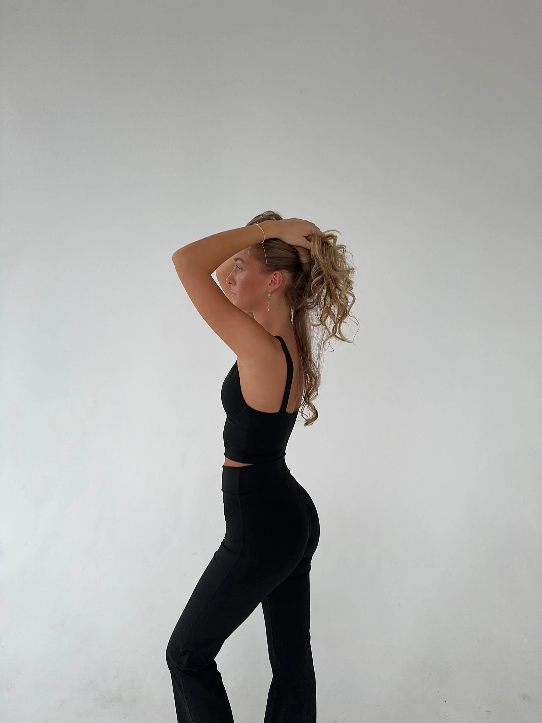 Ultimate v-neck top - Jet Black 15 Ultimate v-neck top - Jet Black