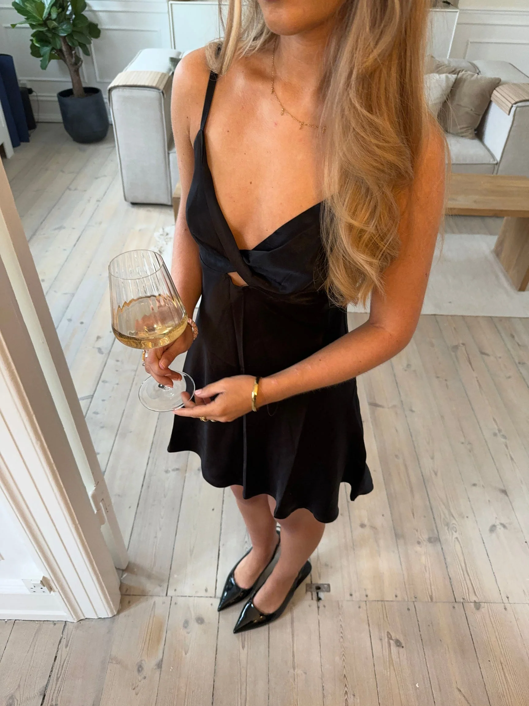 Roseline satin dress - Black 10 Roseline satin dress - Black