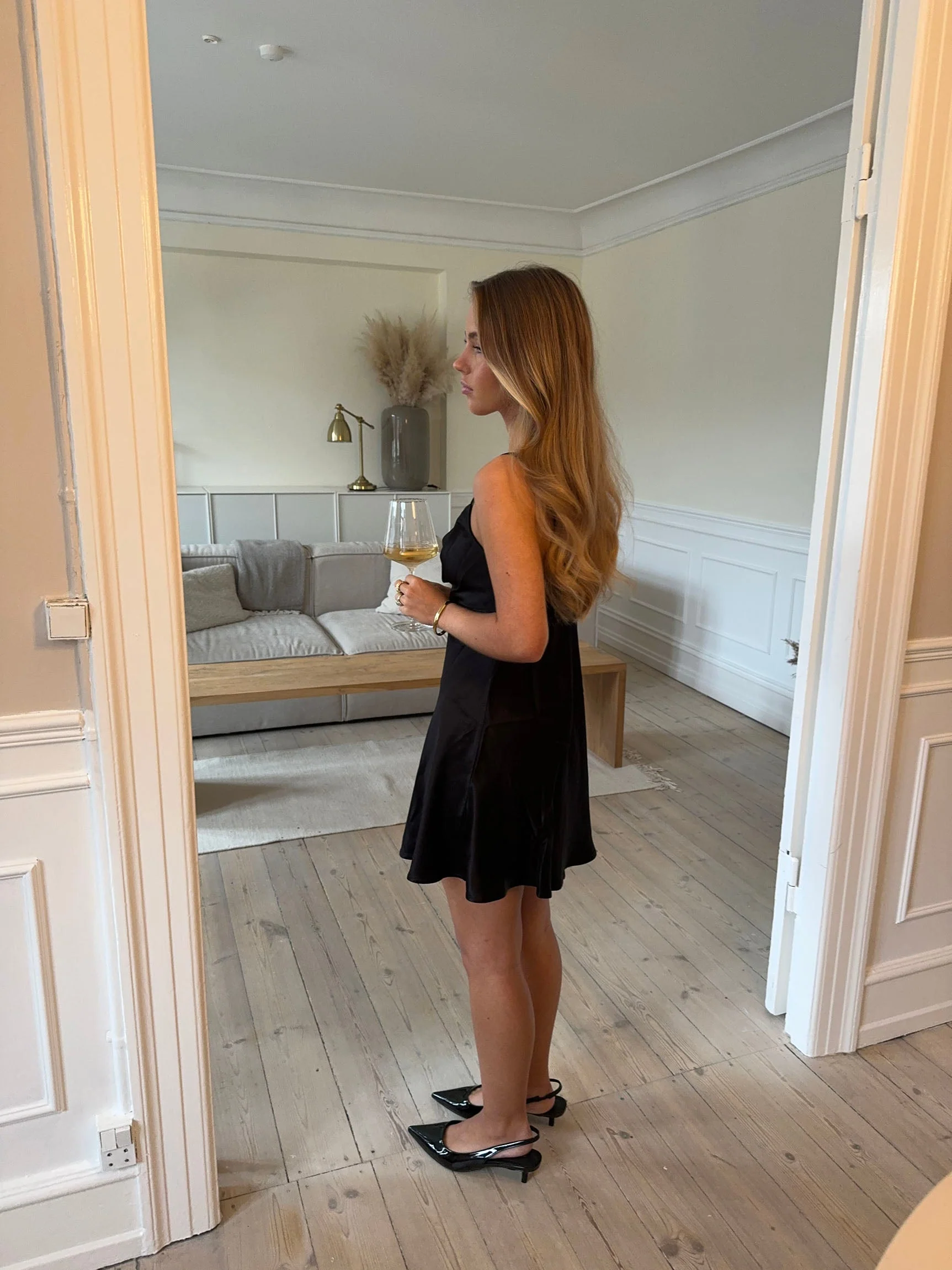 Roseline satin dress - Black 11 Roseline satin dress - Black