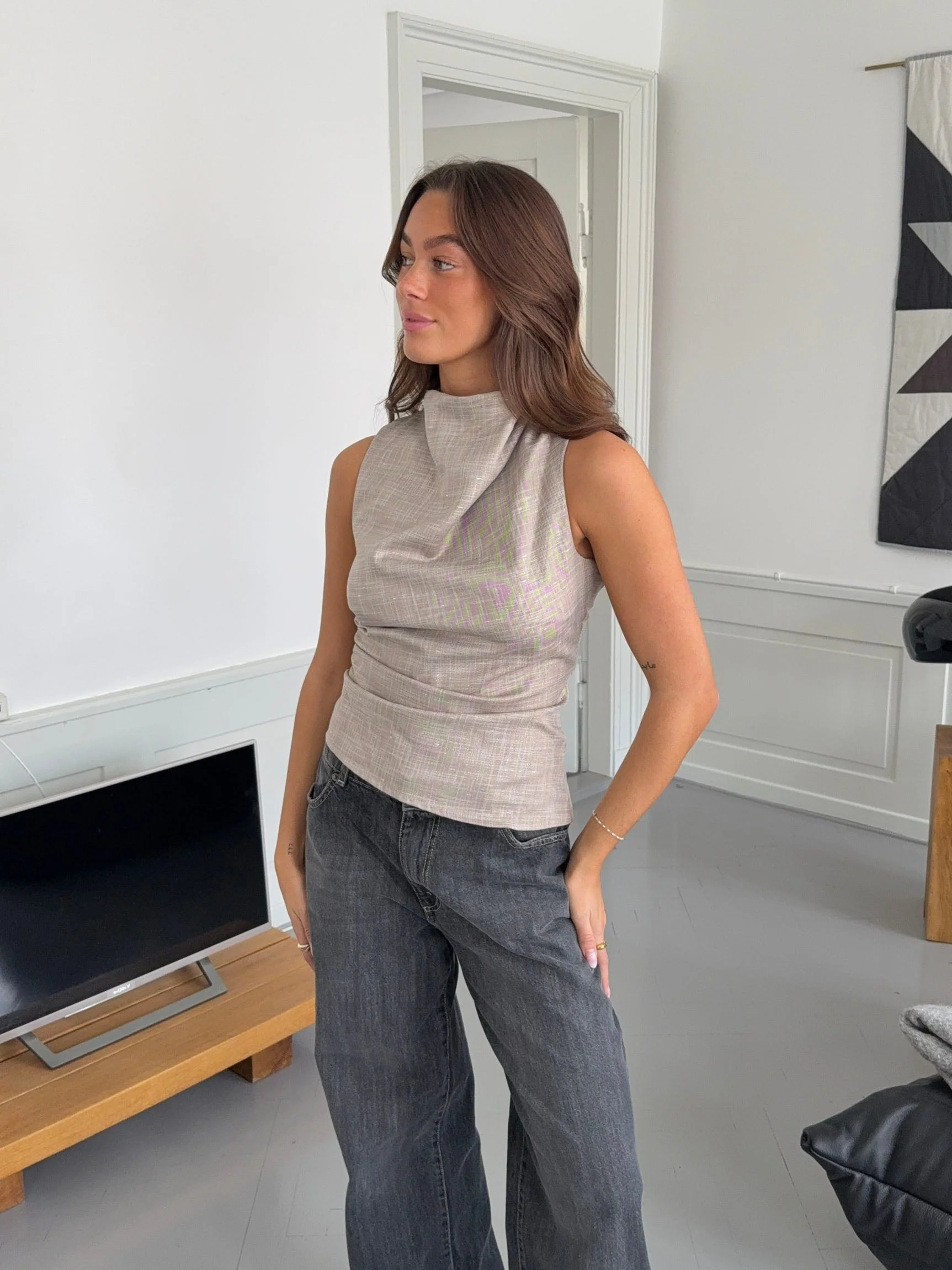 Louise top - Taupe 6 Louise top - Taupe