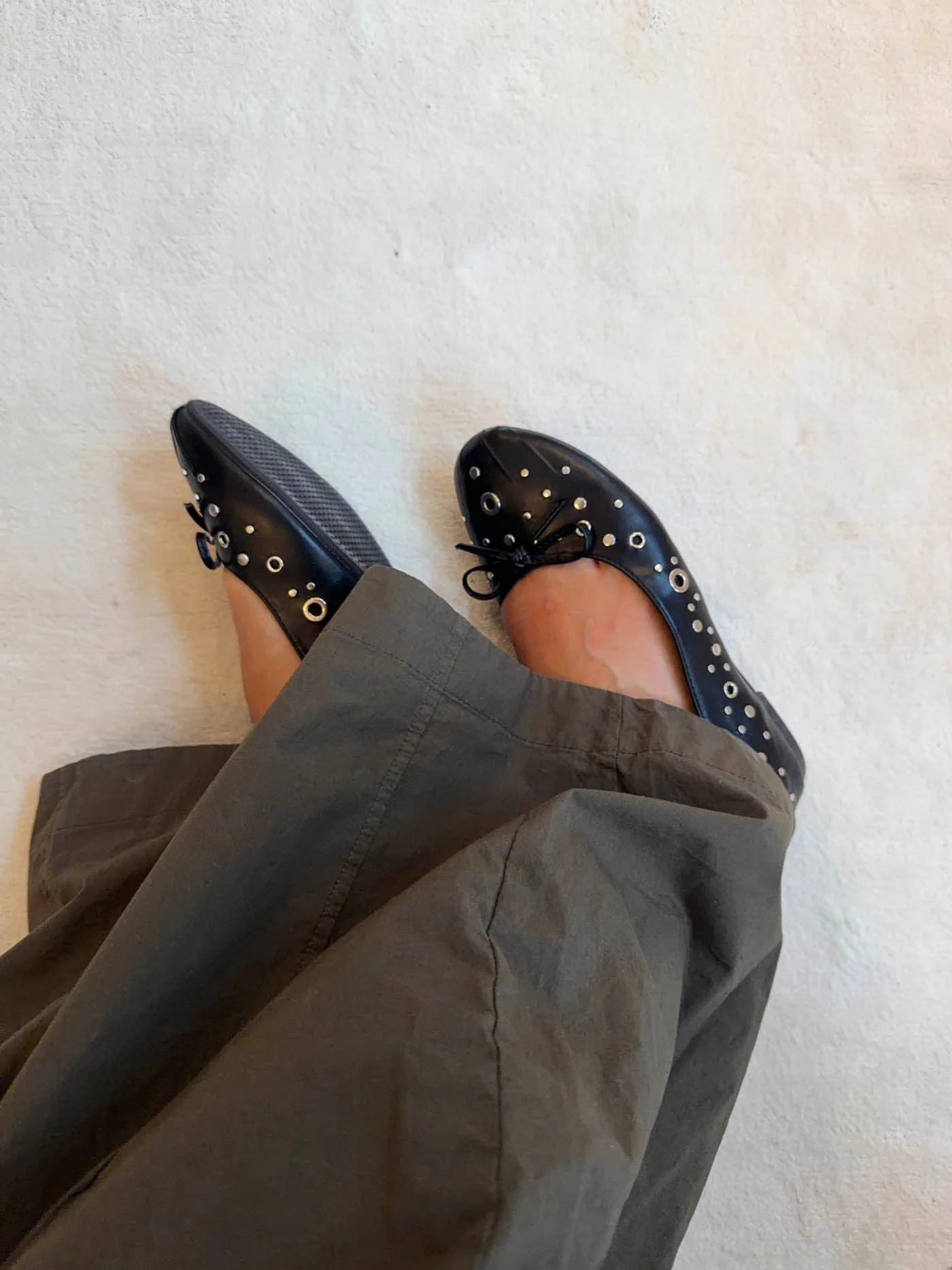 Katarine ballerinas with stud details - Black 10 Katarine ballerinas with stud details - Black