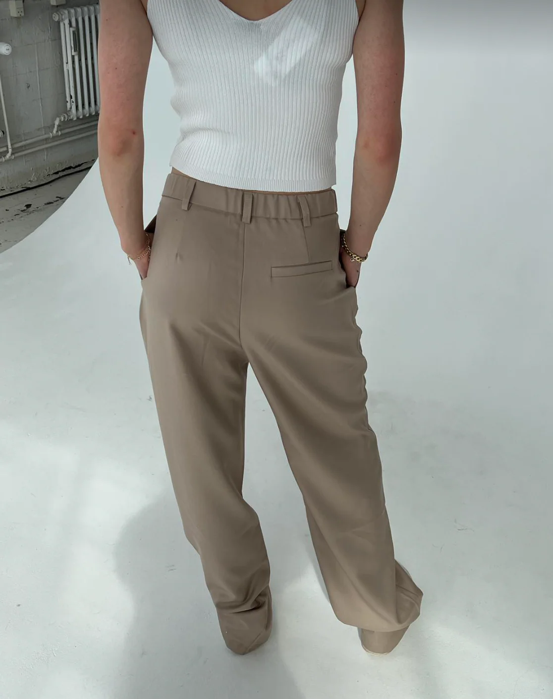 Lisette oversized suit pants - Beige 4 Lisette oversized suit pants - Beige
