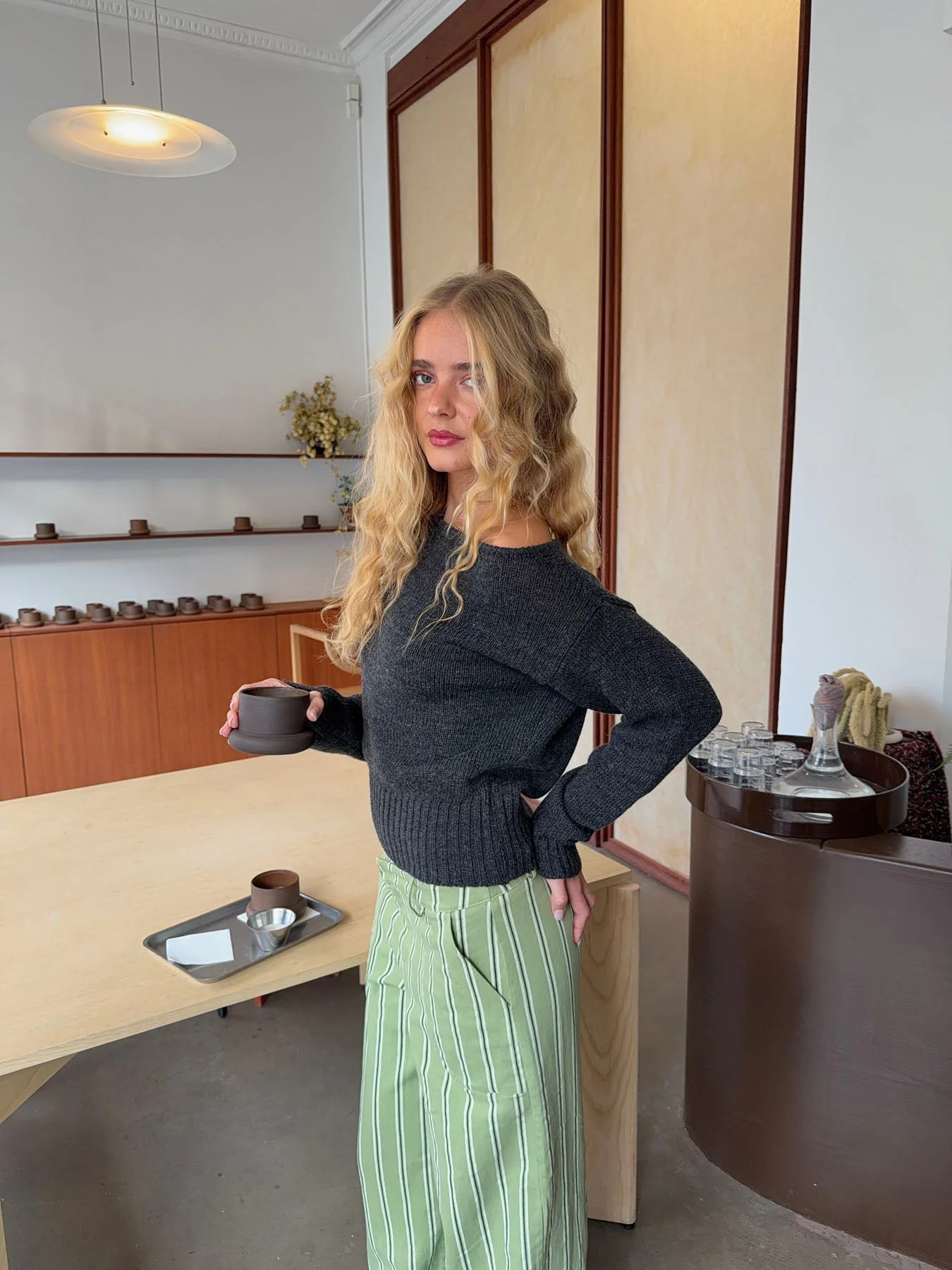 Loni one shoulder knit sweater in wool – Grey 6 Loni one shoulder knit sweater in wool – Grey