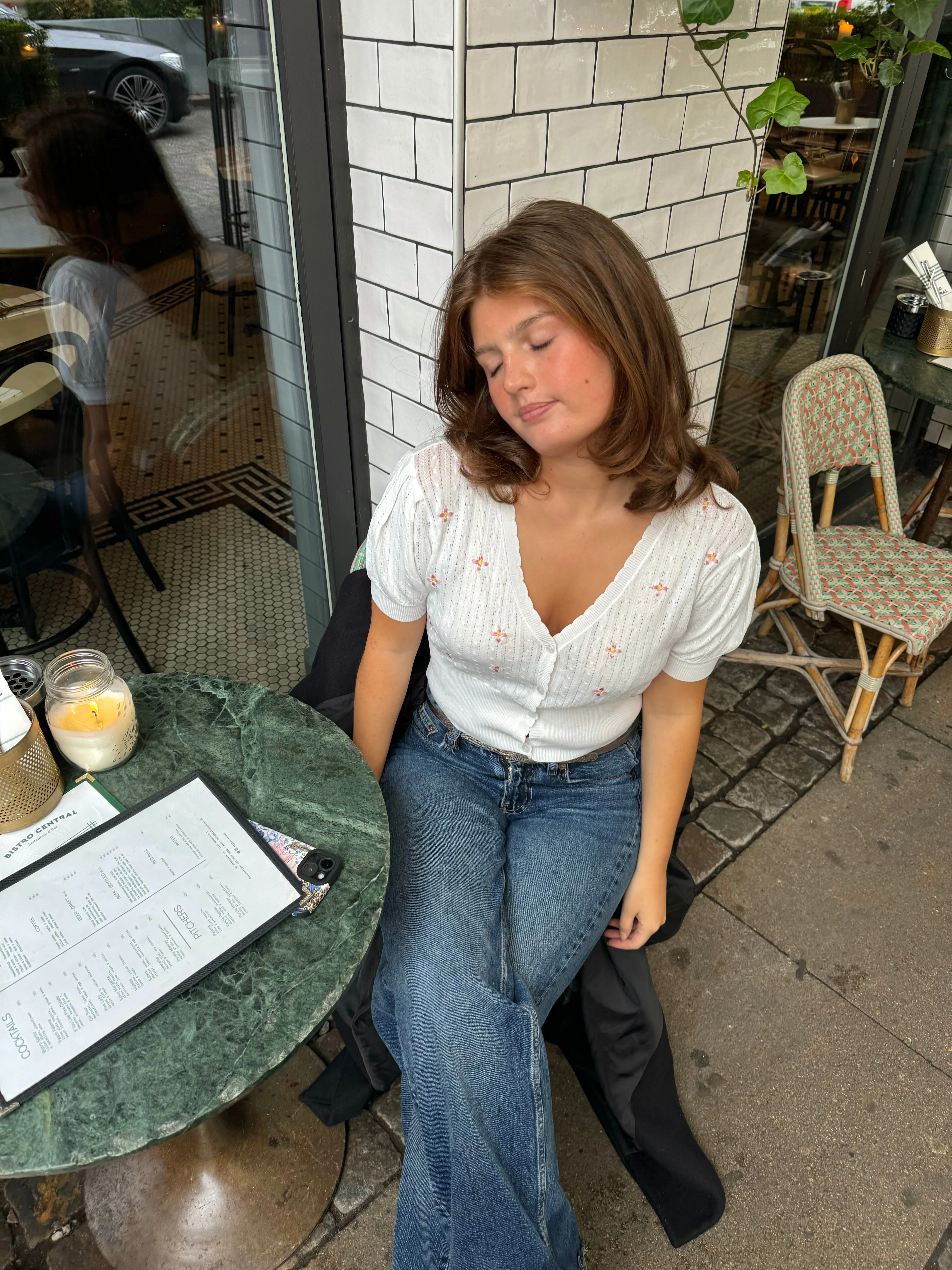 Lotta knitted blouse with flowers - White 1 Lotta knitted blouse with flowers - White