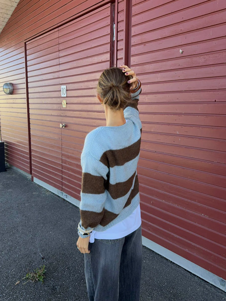 Trish knit sweater with stripes – Light blue and brown 8 Trish knit sweater with stripes – Light blue and brown