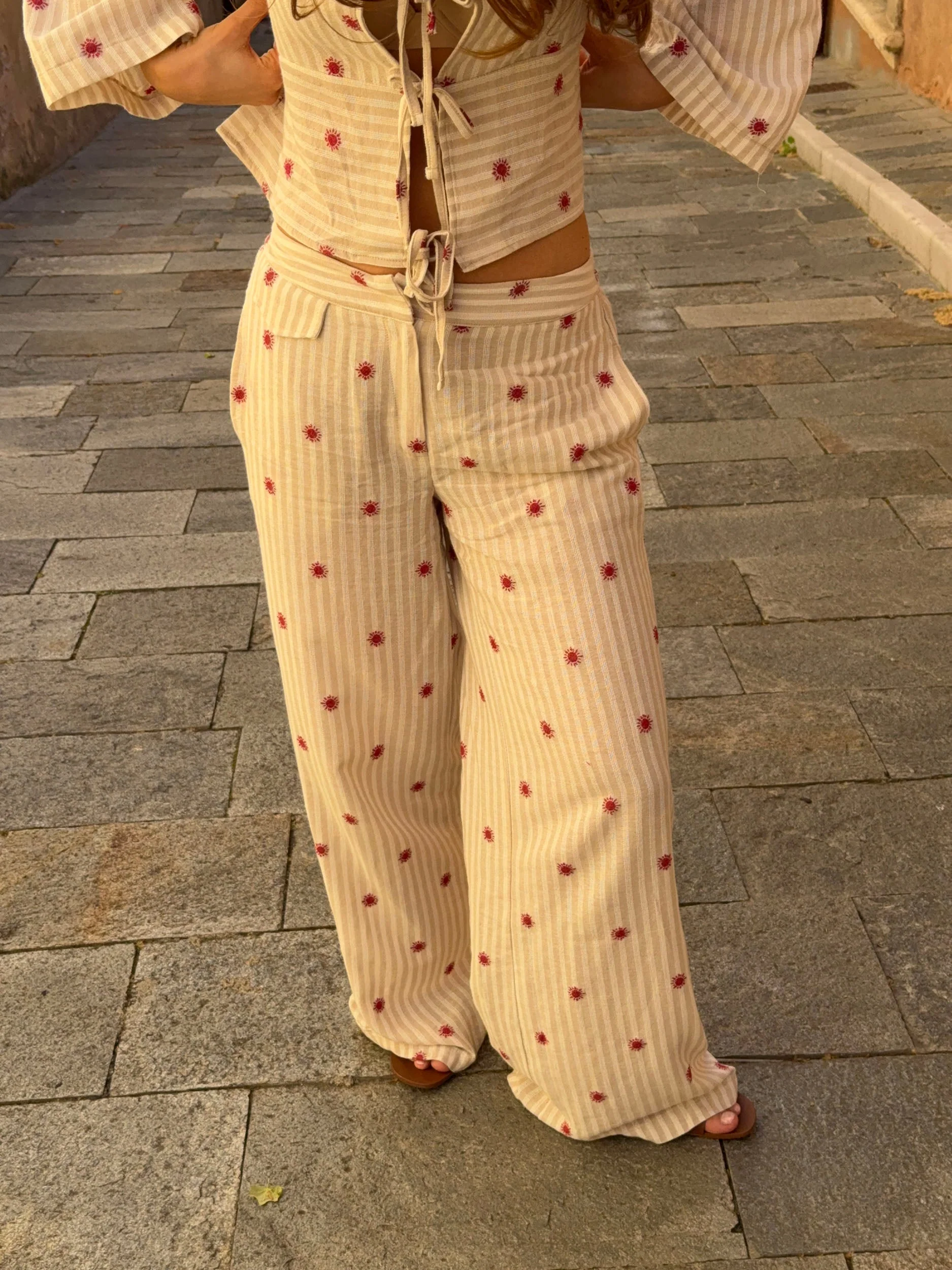 Mireille trousers with sun pattern – Beige/red 6 Mireille trousers with sun pattern – Beige/red